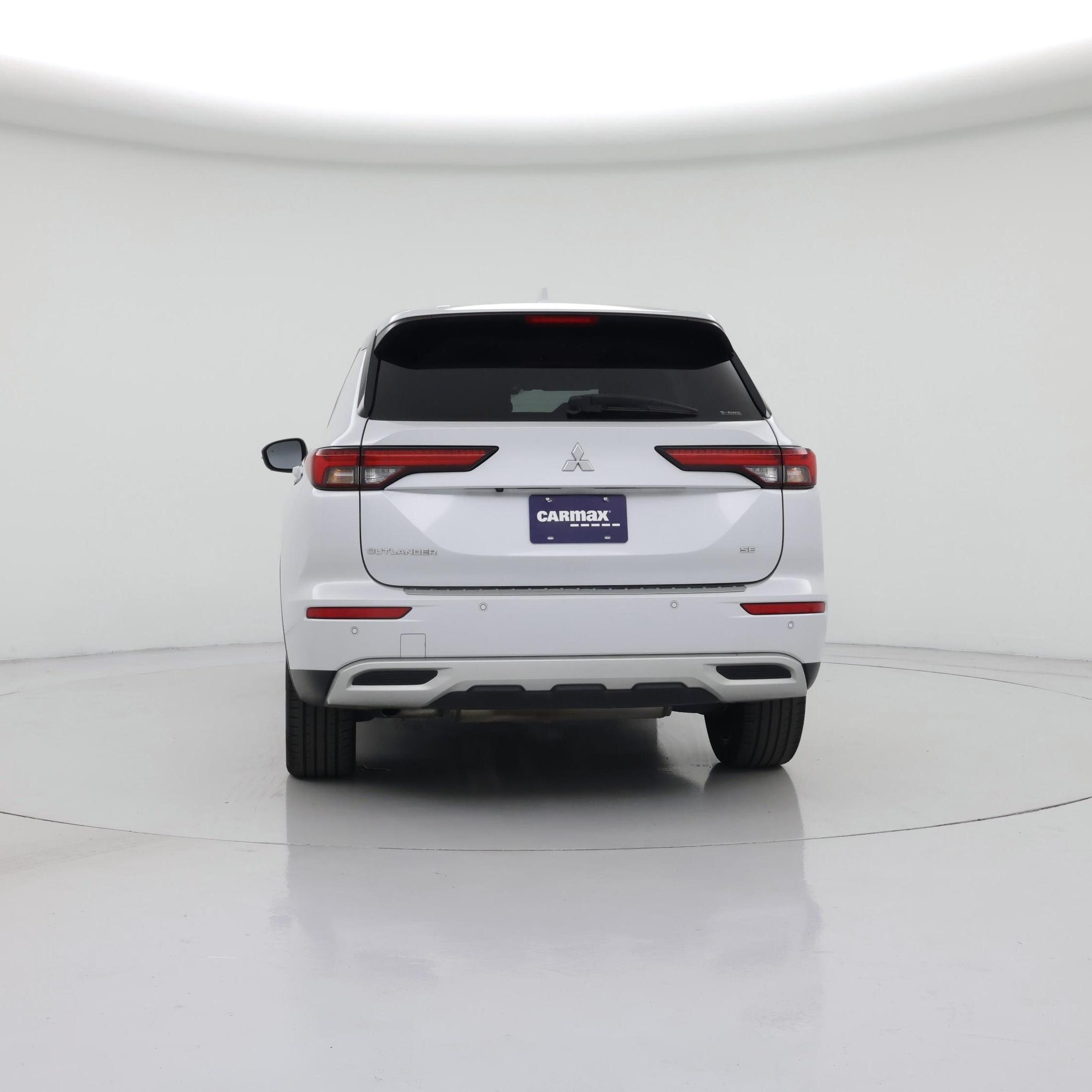 Thumbnail: 2022 Mitsubishi Outlander - 6