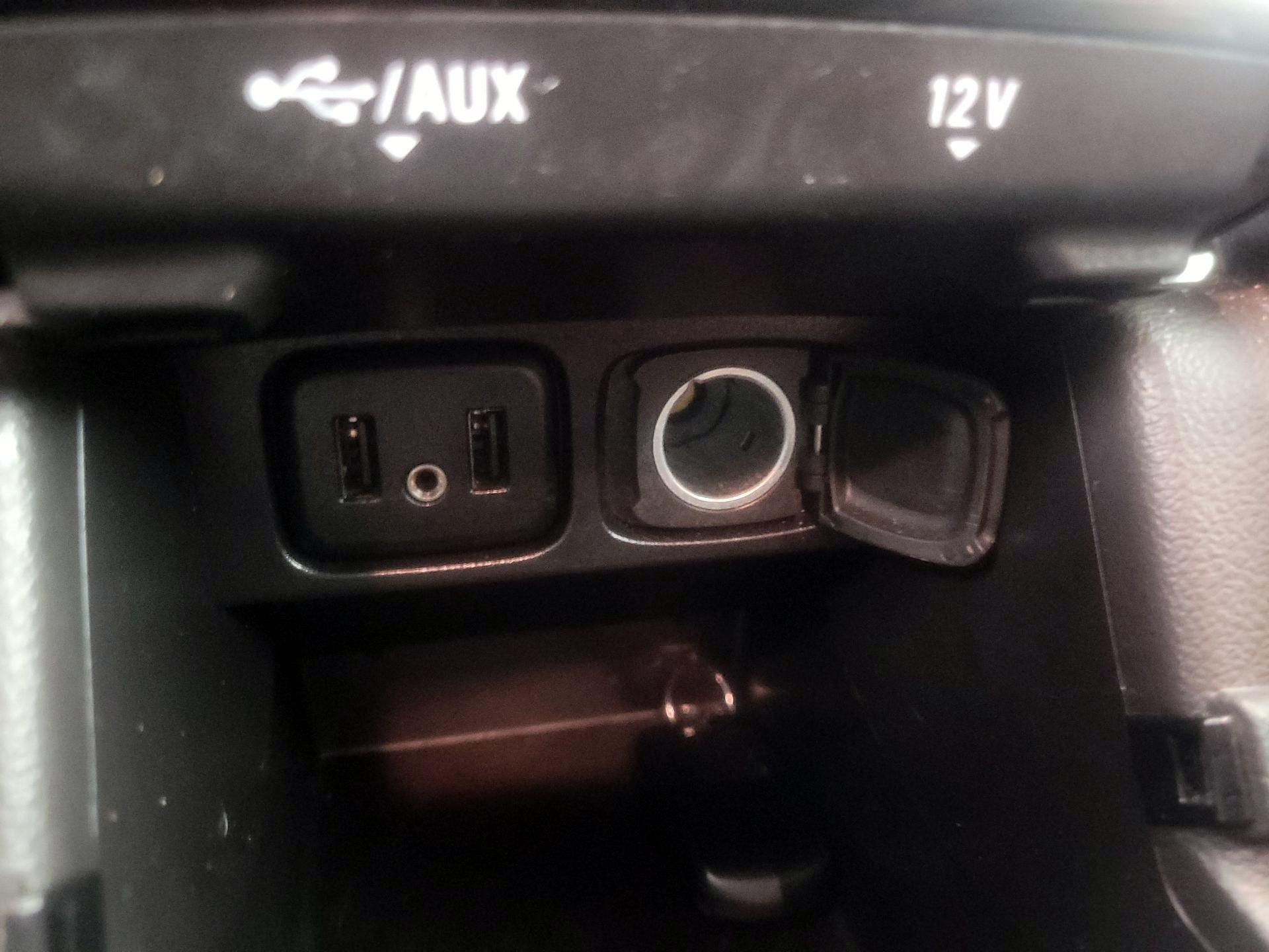 Thumbnail: 2018 Buick Encore - 18