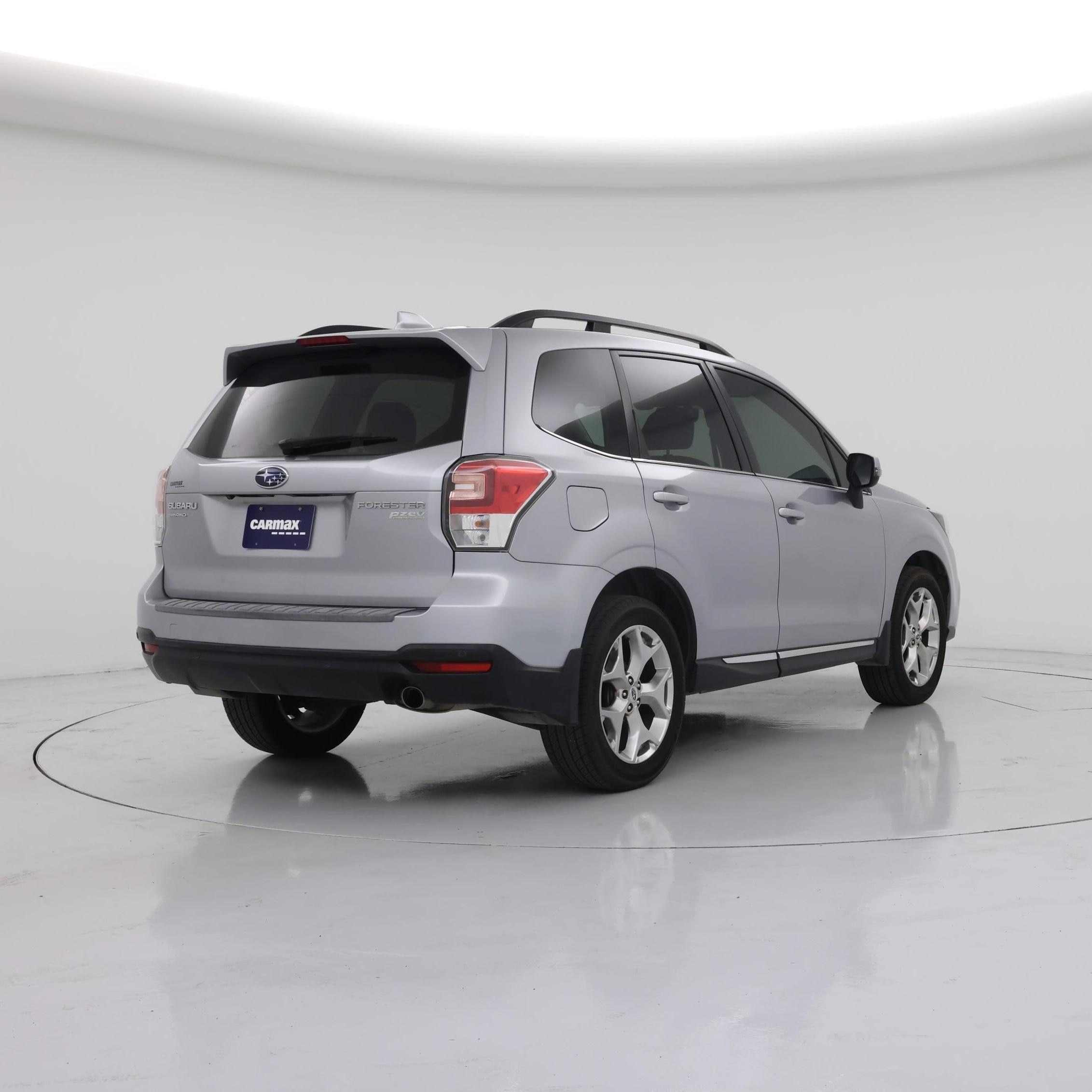 Thumbnail: 2017 Subaru Forester - 8