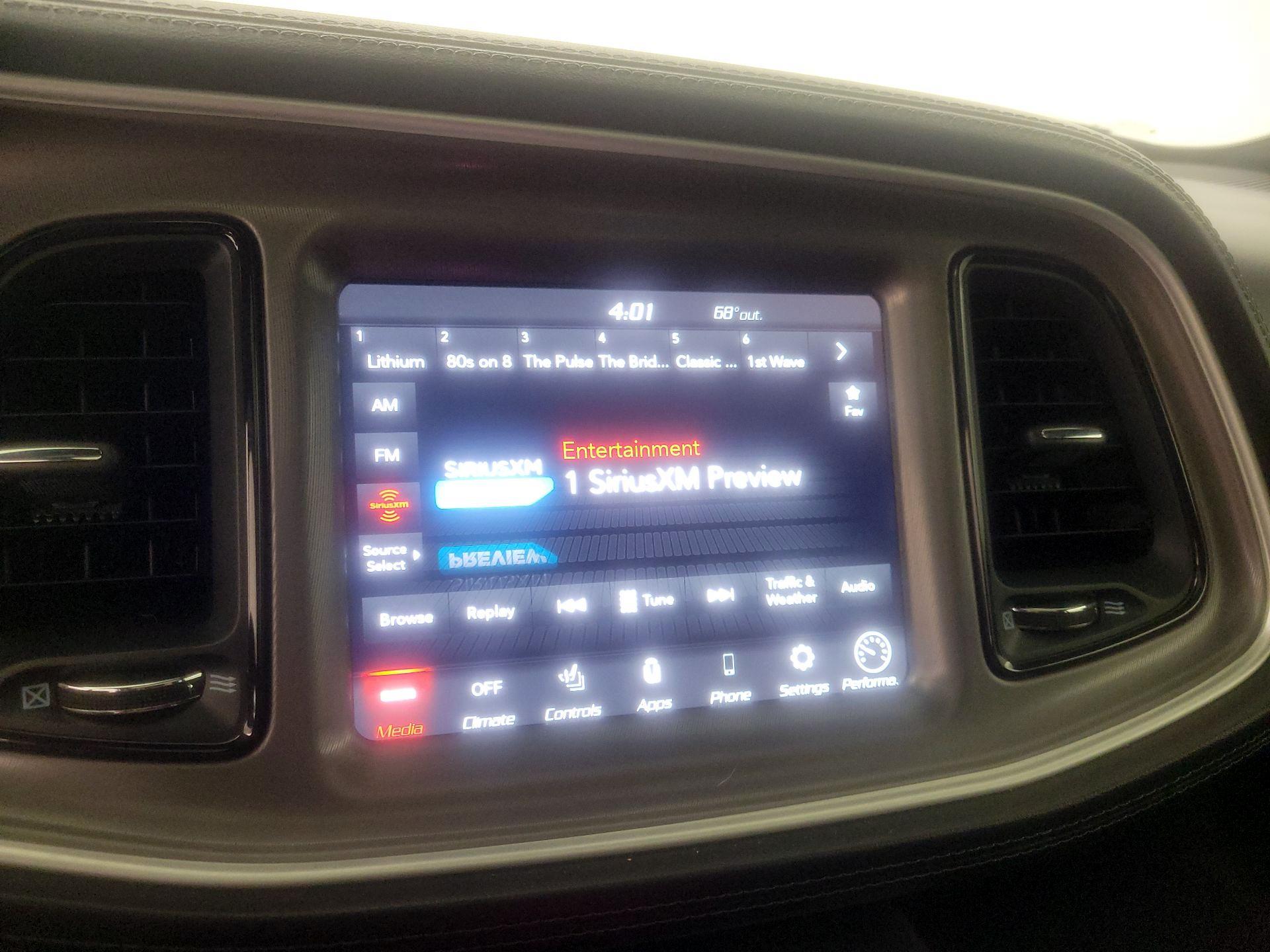 Thumbnail: 2022 Dodge Challenger - 15