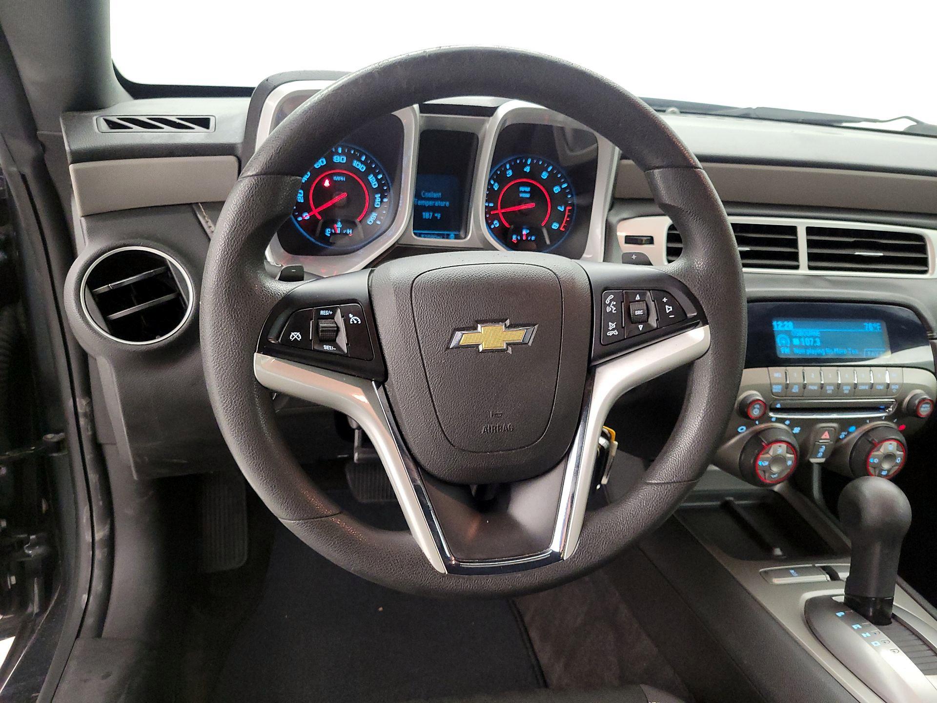 Thumbnail: 2015 Chevrolet Camaro - 10