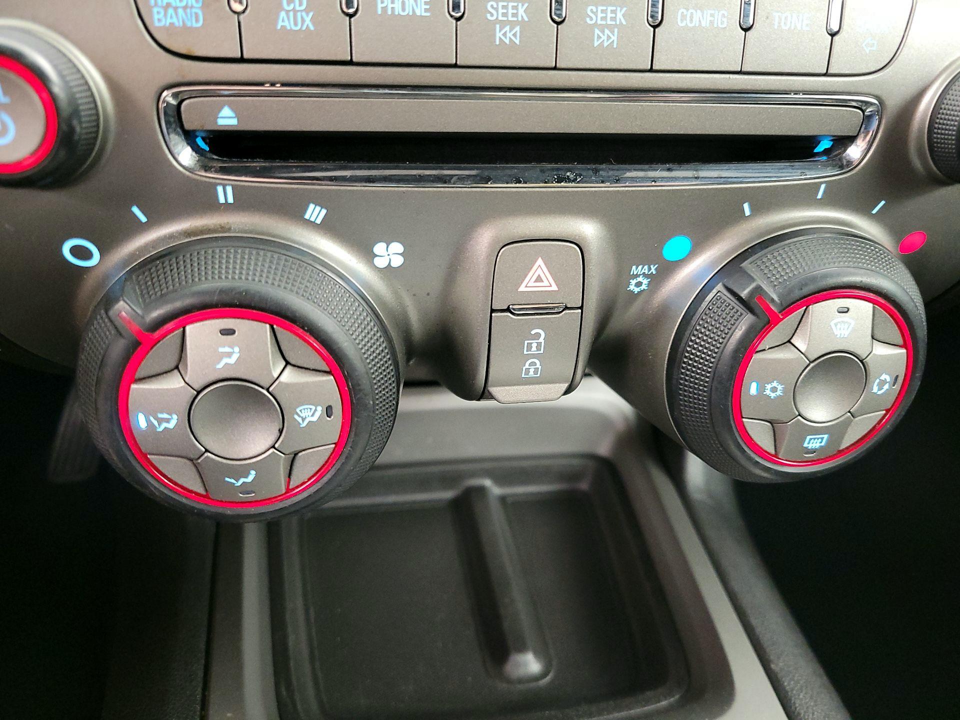 Thumbnail: 2015 Chevrolet Camaro - 15