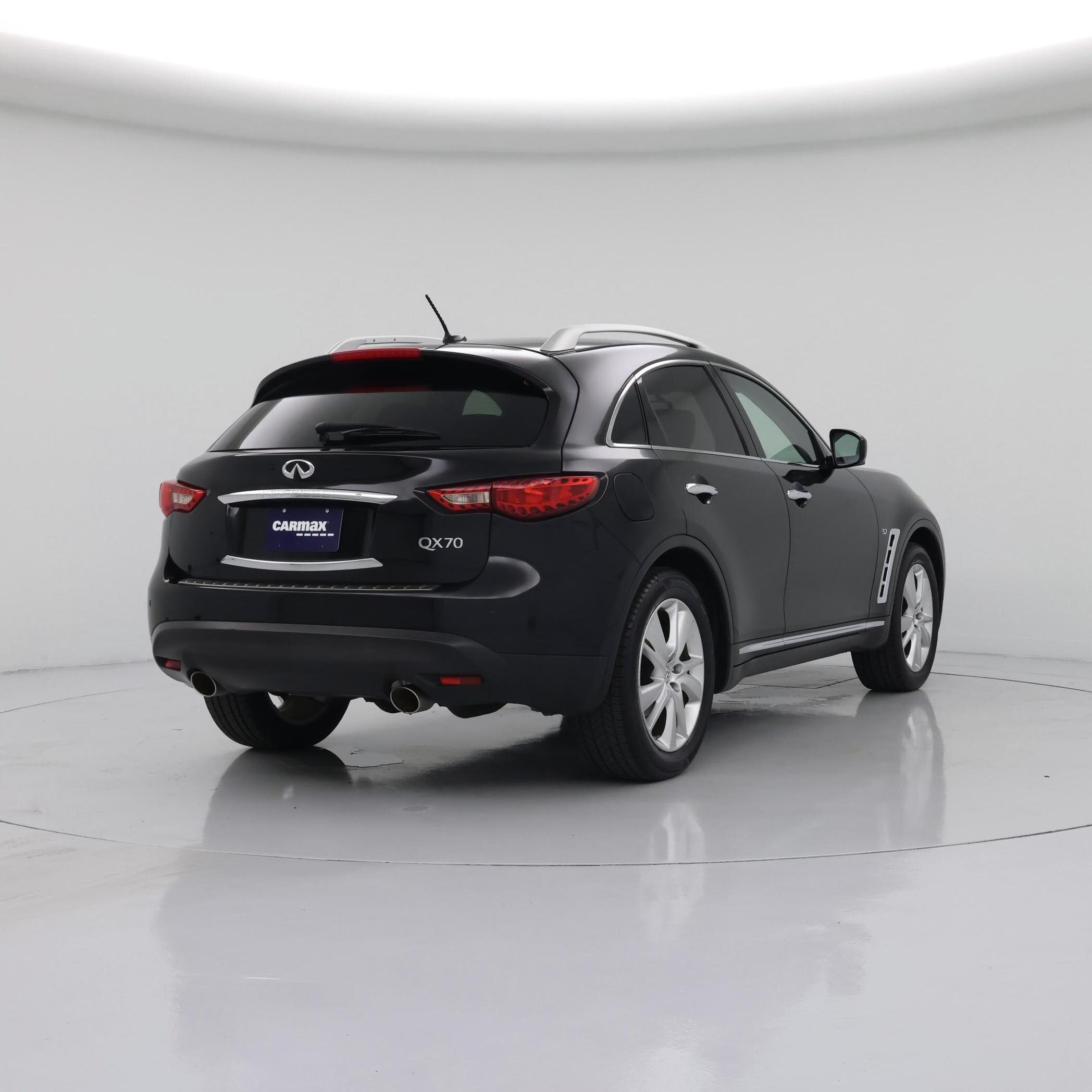 Thumbnail: 2016 INFINITI QX70 - 8