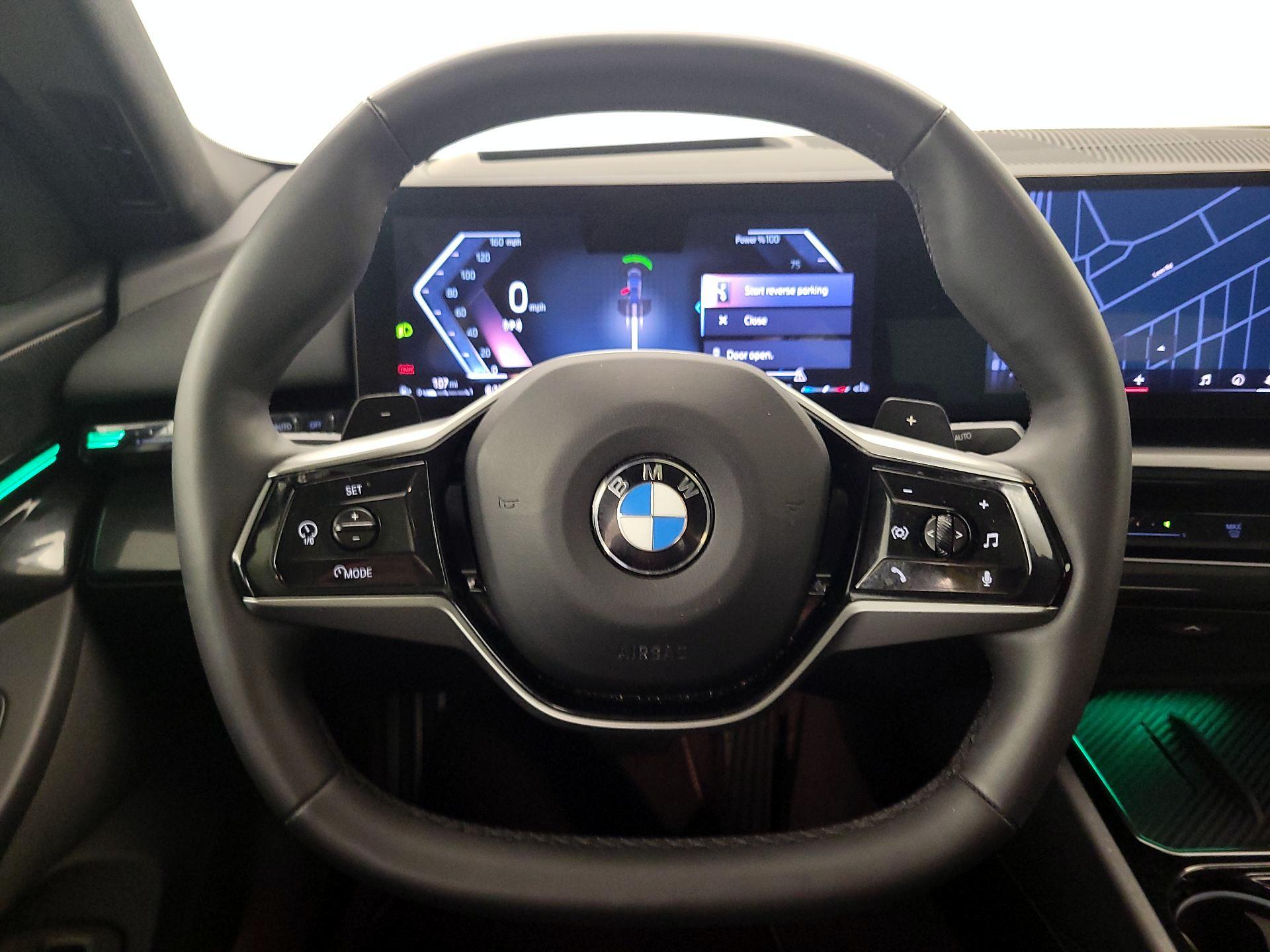 Thumbnail: 2025 BMW 5 Series - 10