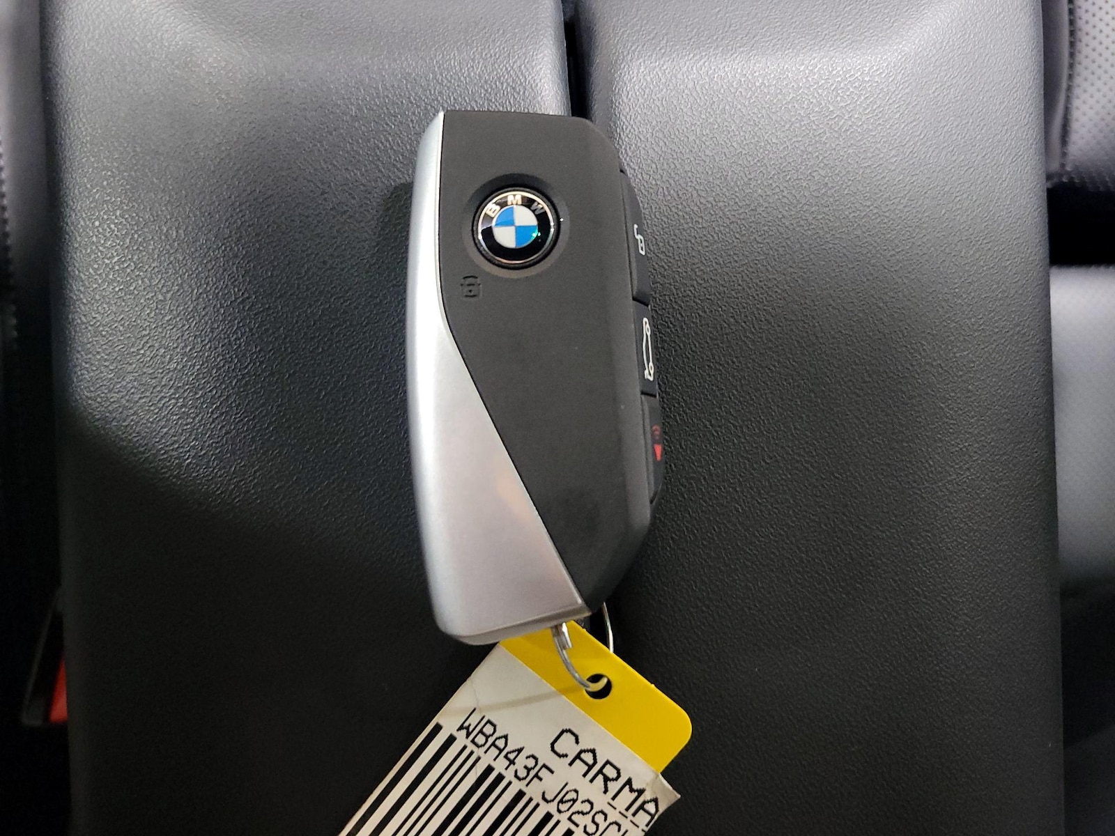2025 BMW 5 Series 530i - Photo 24