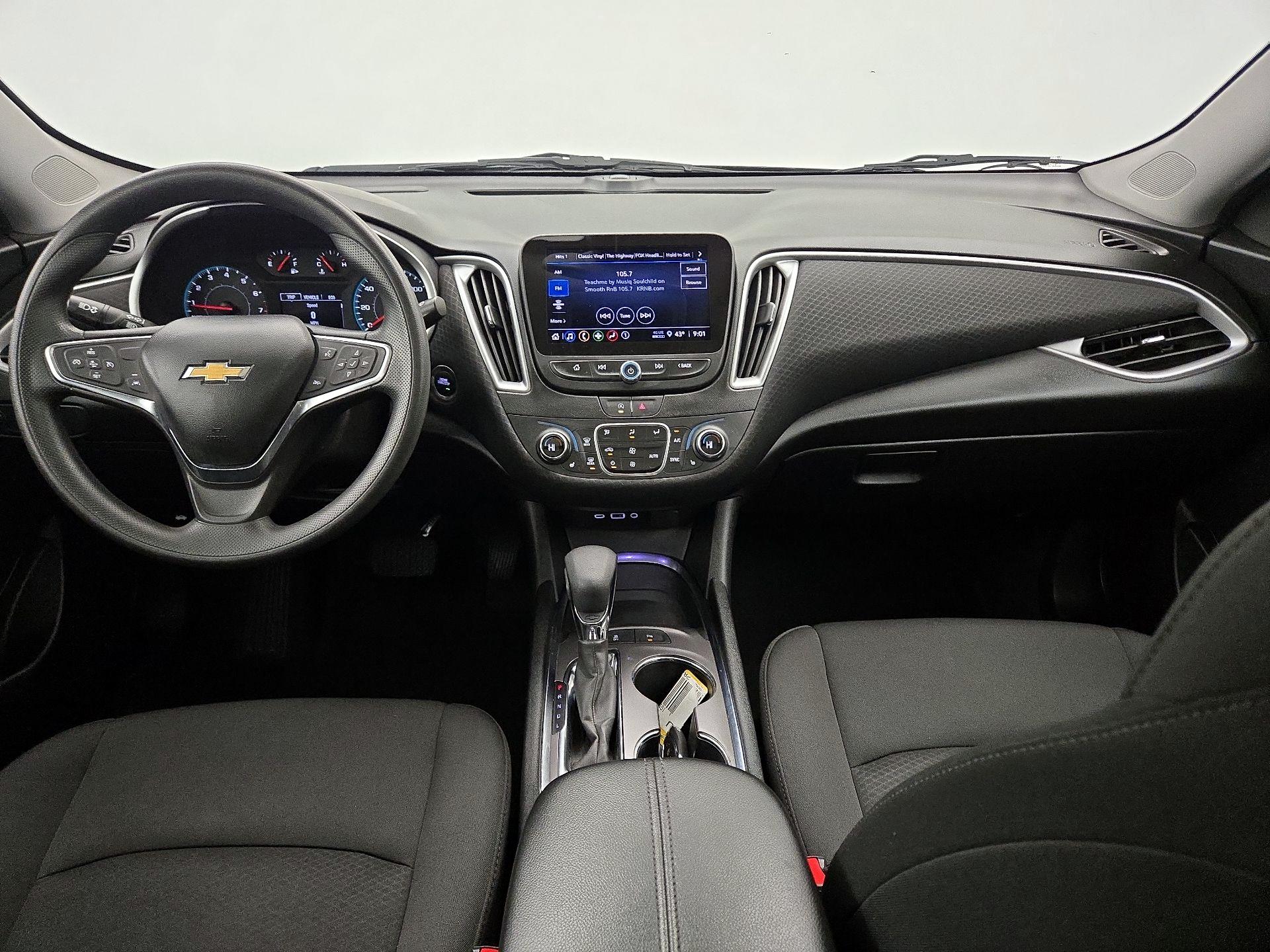 Thumbnail: 2024 Chevrolet Malibu - 9