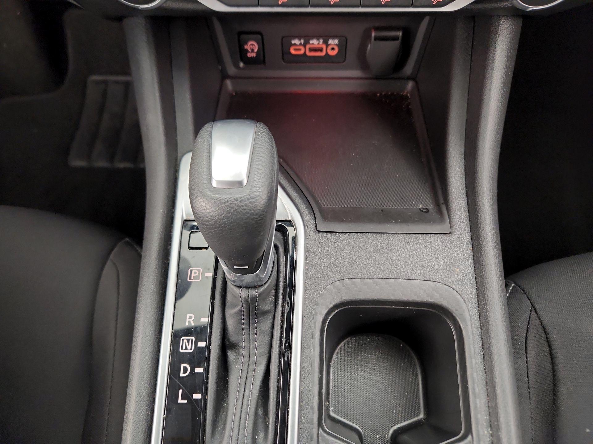 Thumbnail: 2024 Nissan Sentra - 17