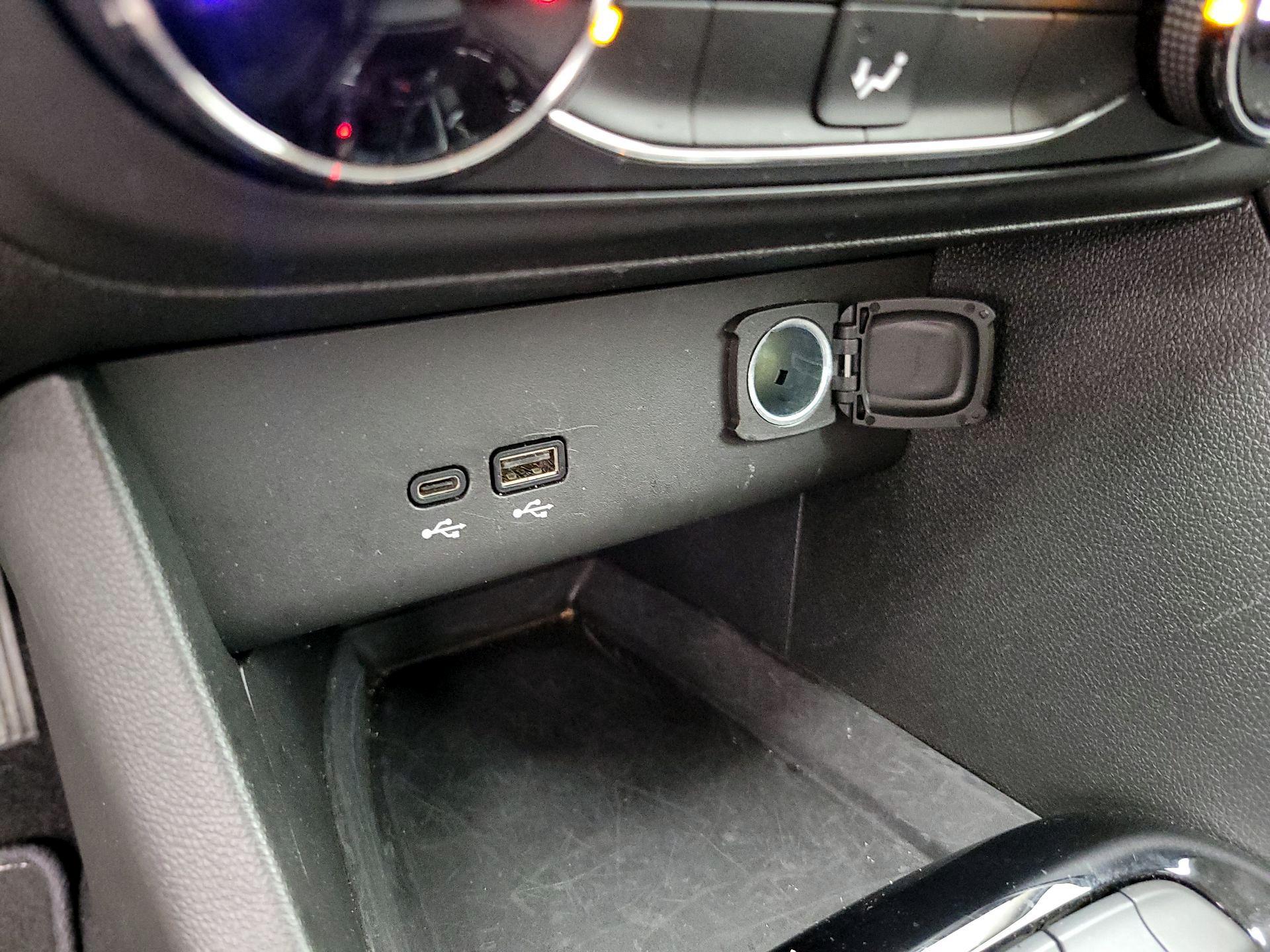 Thumbnail: 2025 Buick Encore GX - 18