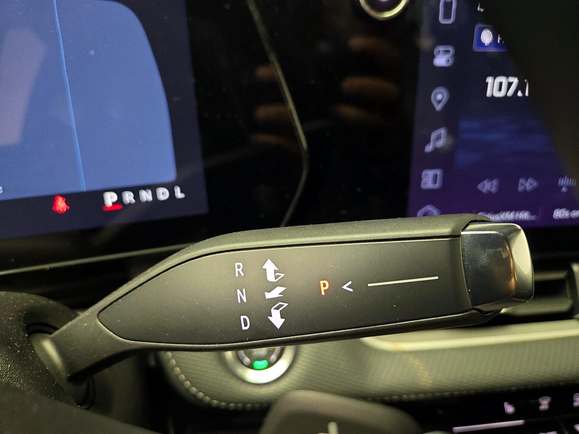 Thumbnail: 2025 Chevrolet Equinox - 18