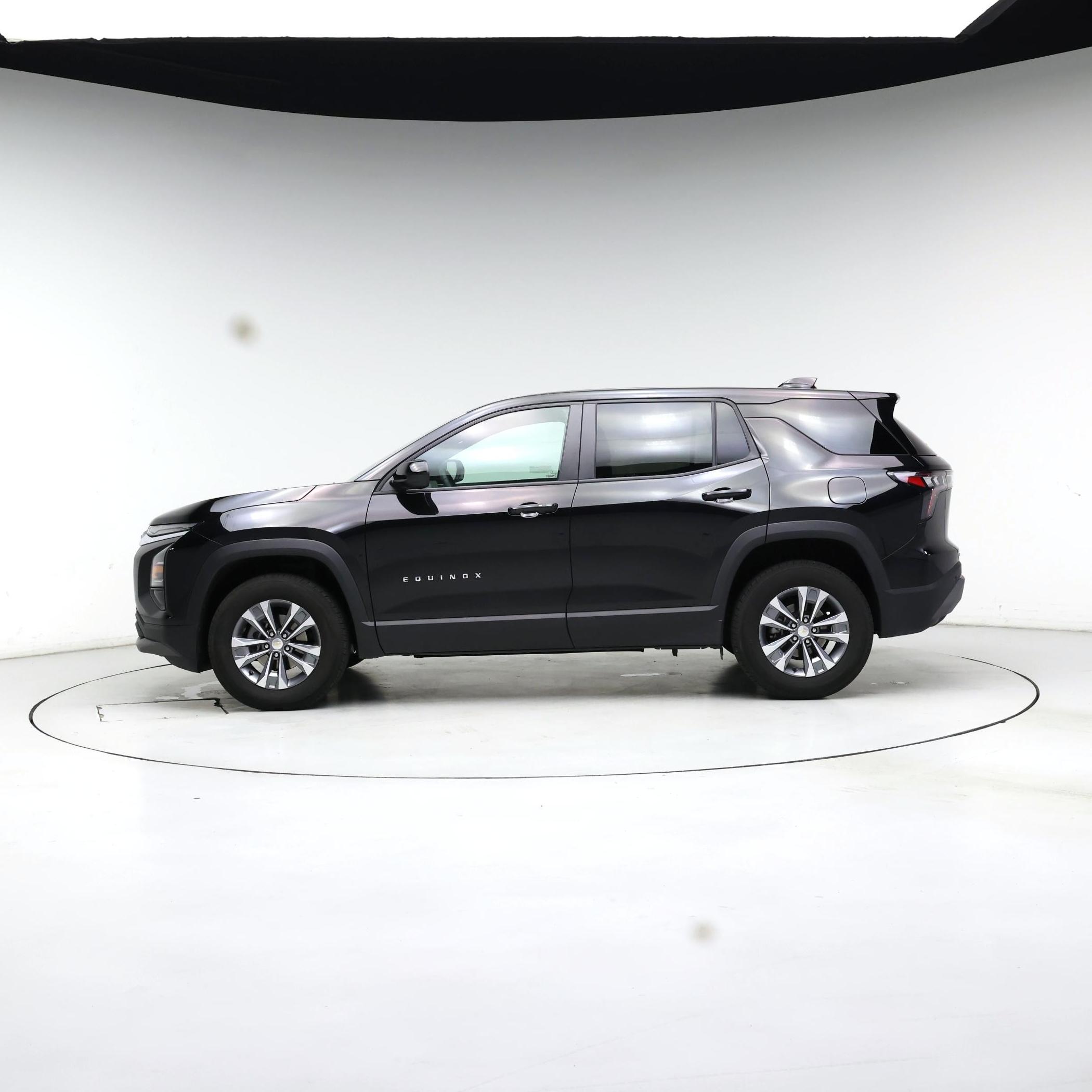 Thumbnail: 2025 Chevrolet Equinox - 3