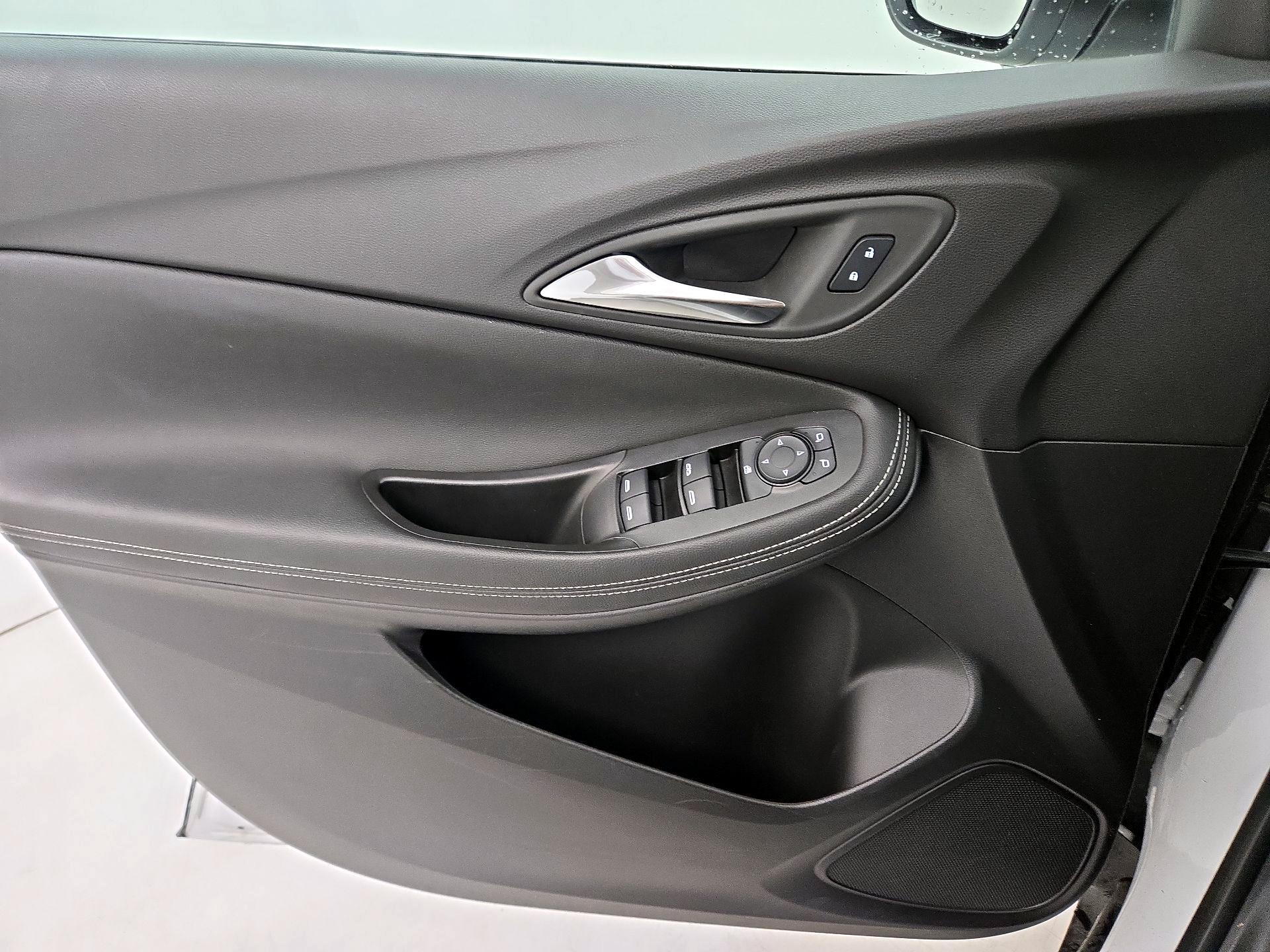 Thumbnail: 2025 Buick Encore GX - 12