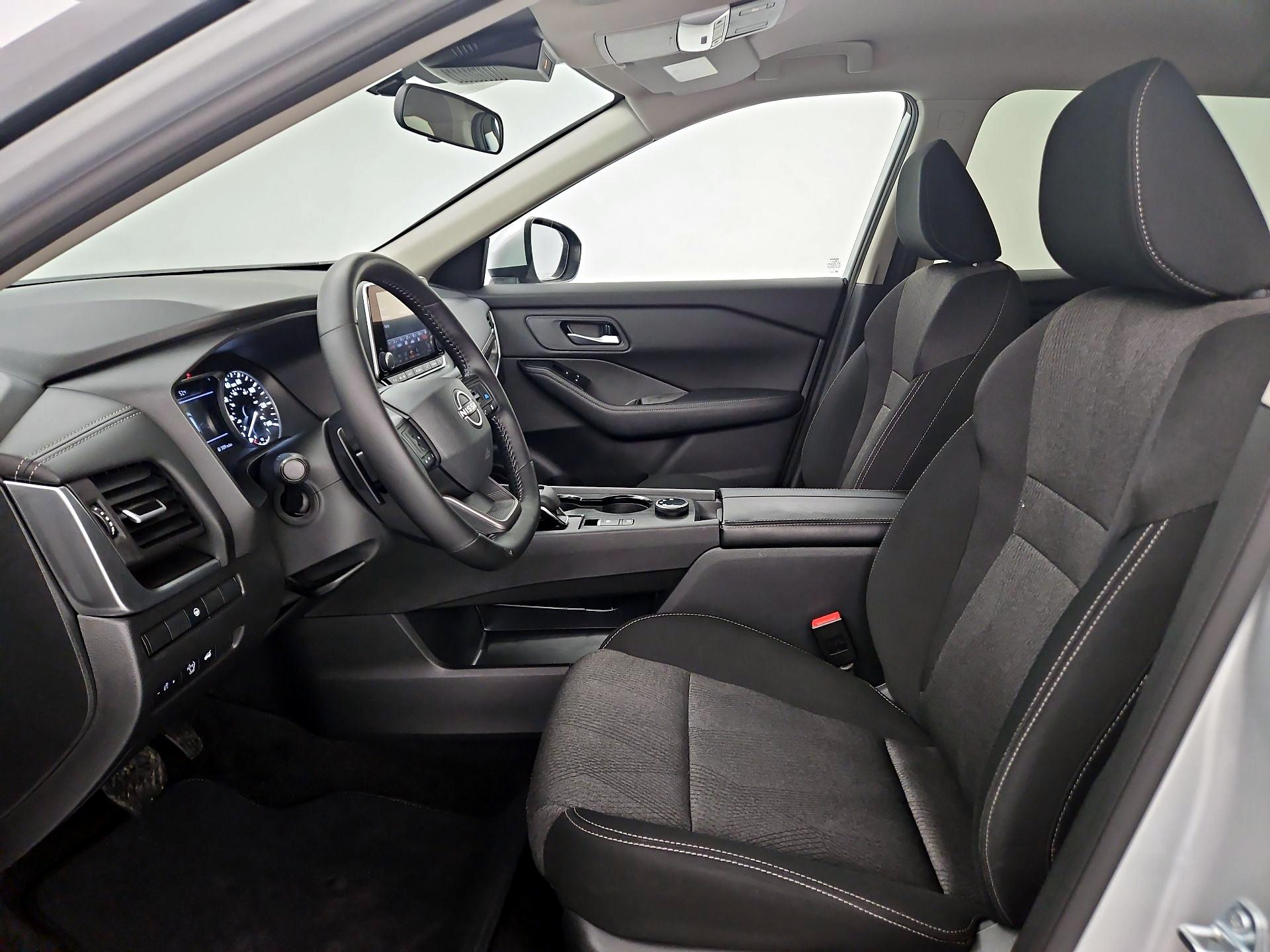 Thumbnail: 2025 Nissan Rogue - 11