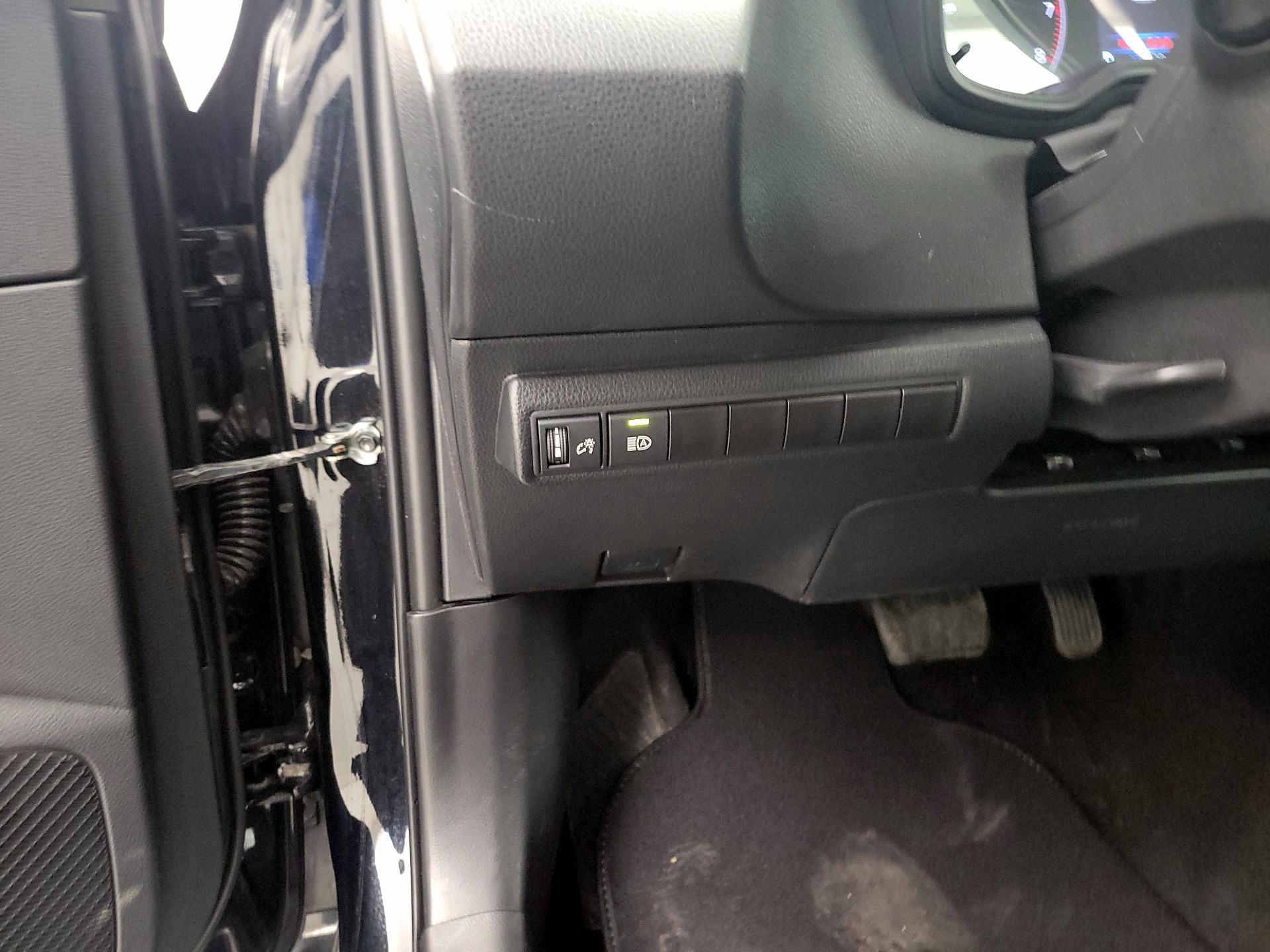 Thumbnail: 2024 Toyota Corolla - 13