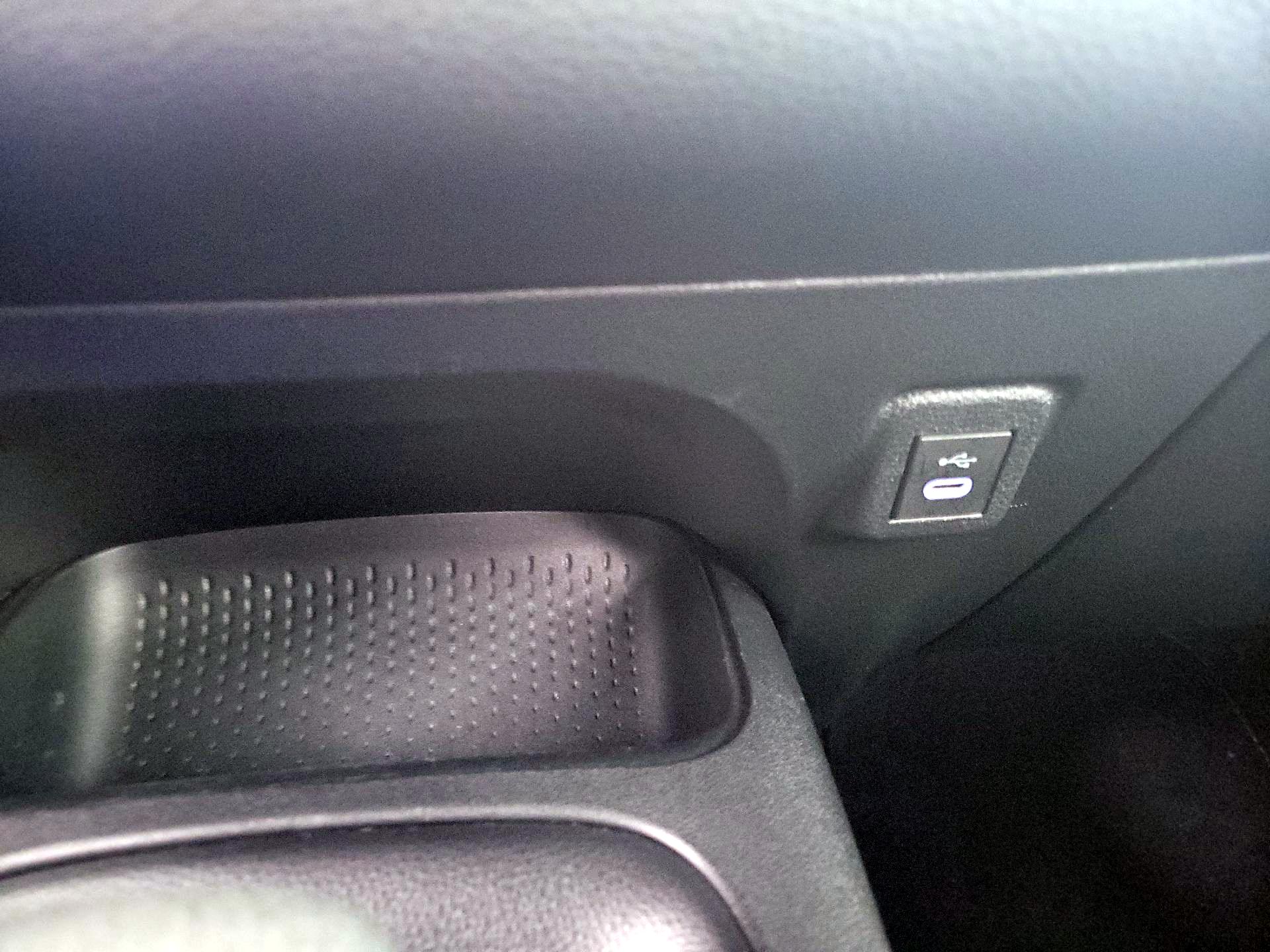 Thumbnail: 2024 Toyota Corolla - 18