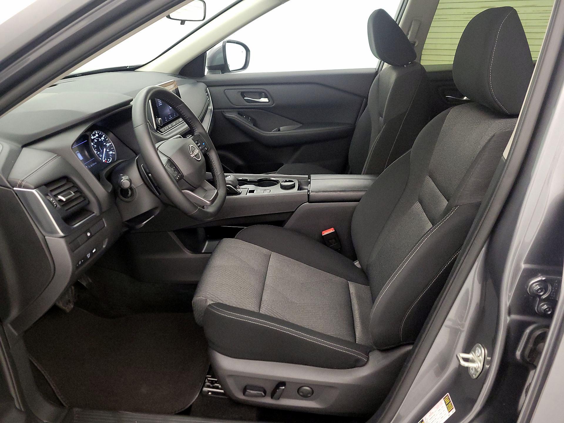 Thumbnail: 2025 Nissan Rogue - 11