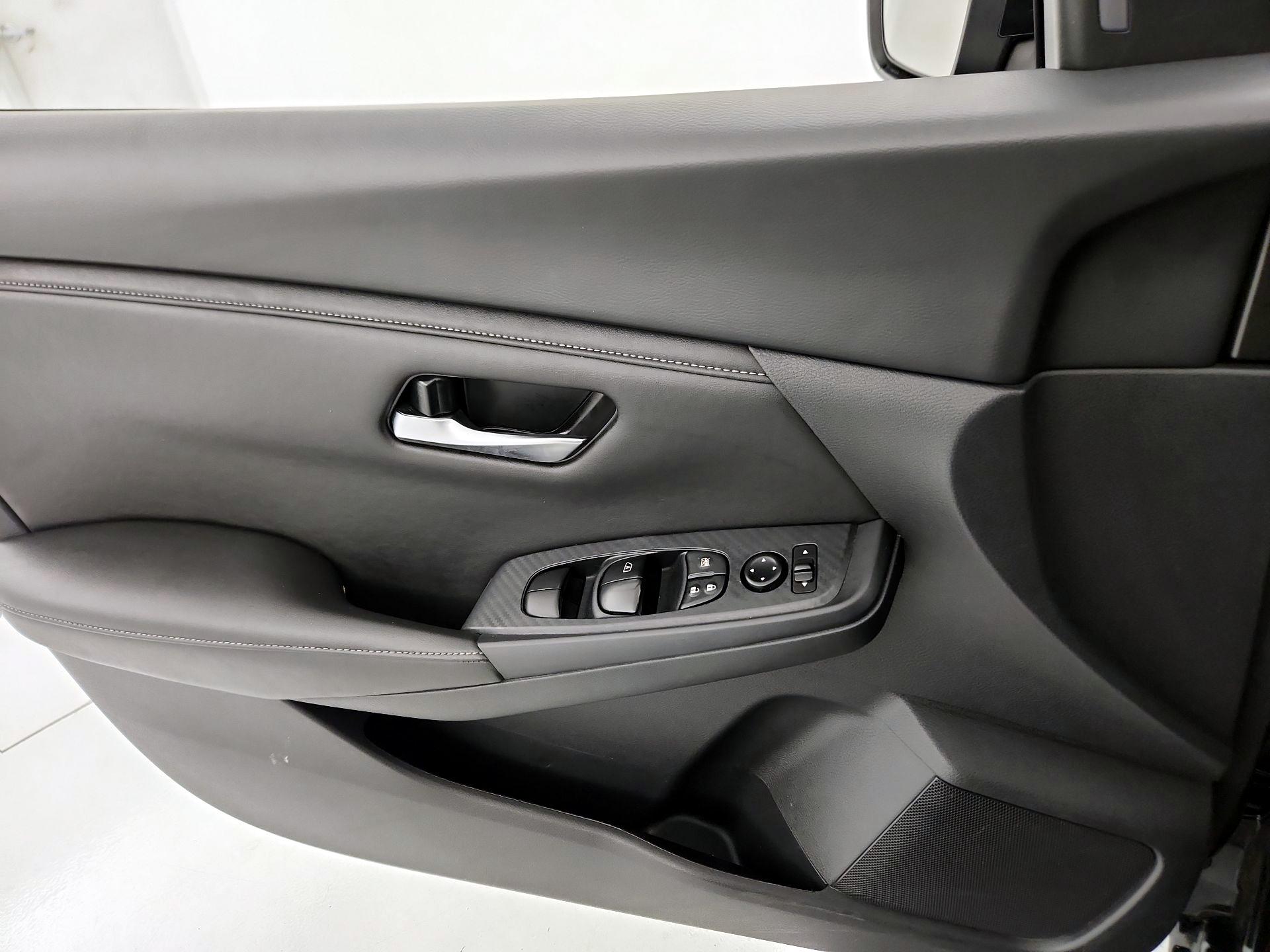 Thumbnail: 2024 Nissan Sentra - 12