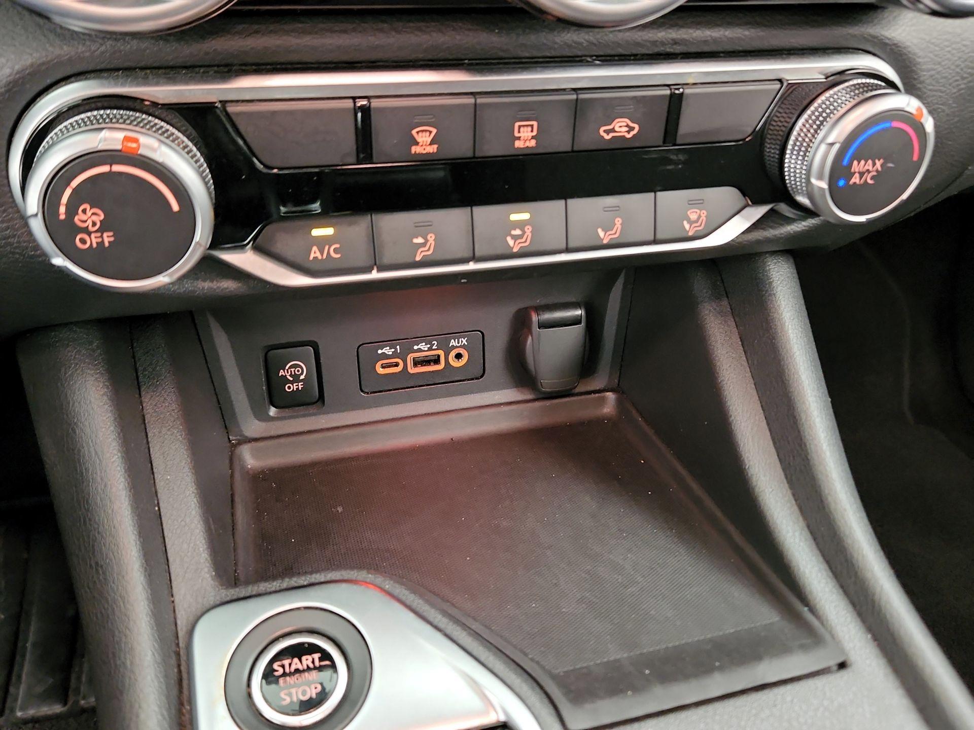 Thumbnail: 2024 Nissan Sentra - 16