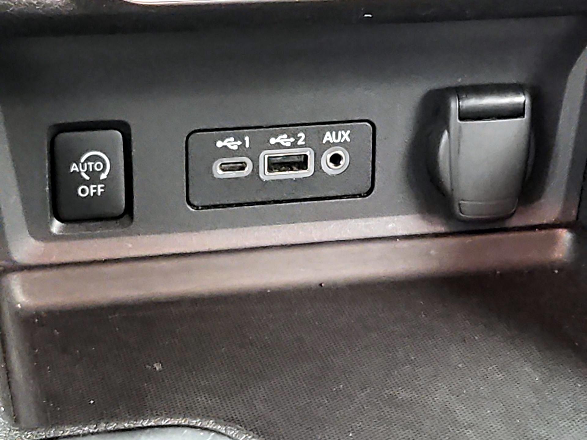 Thumbnail: 2024 Nissan Sentra - 18