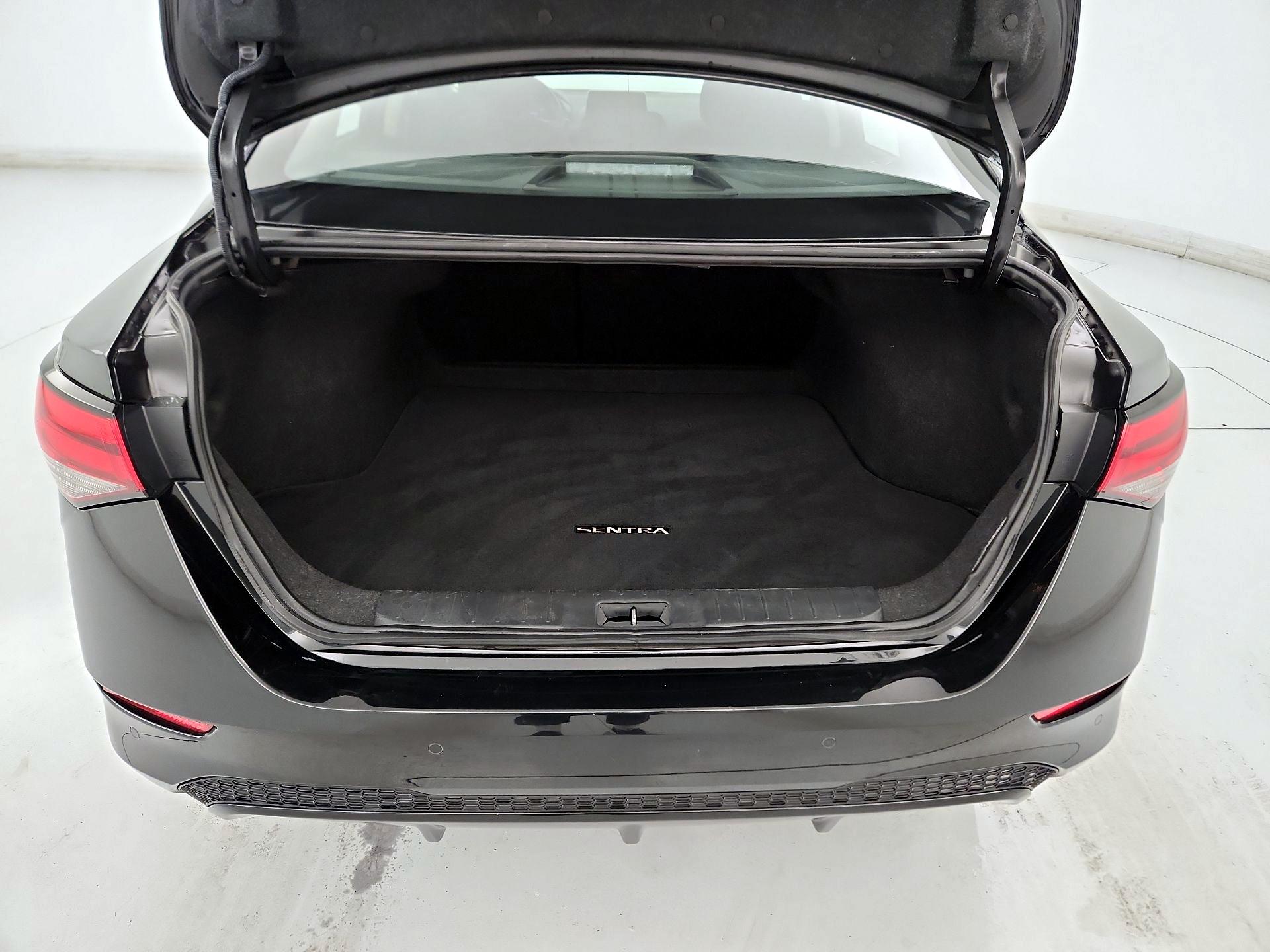 Thumbnail: 2024 Nissan Sentra - 20