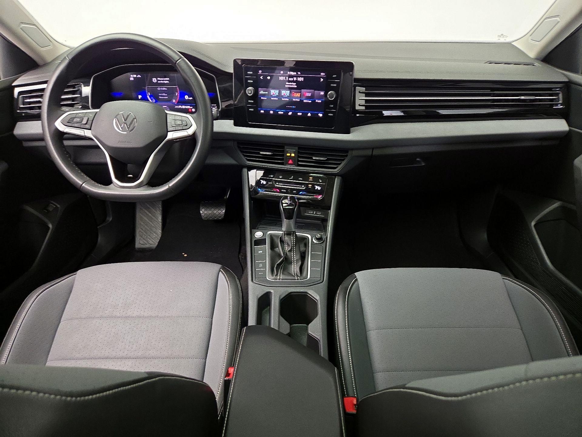 Thumbnail: 2025 Volkswagen Jetta - 9