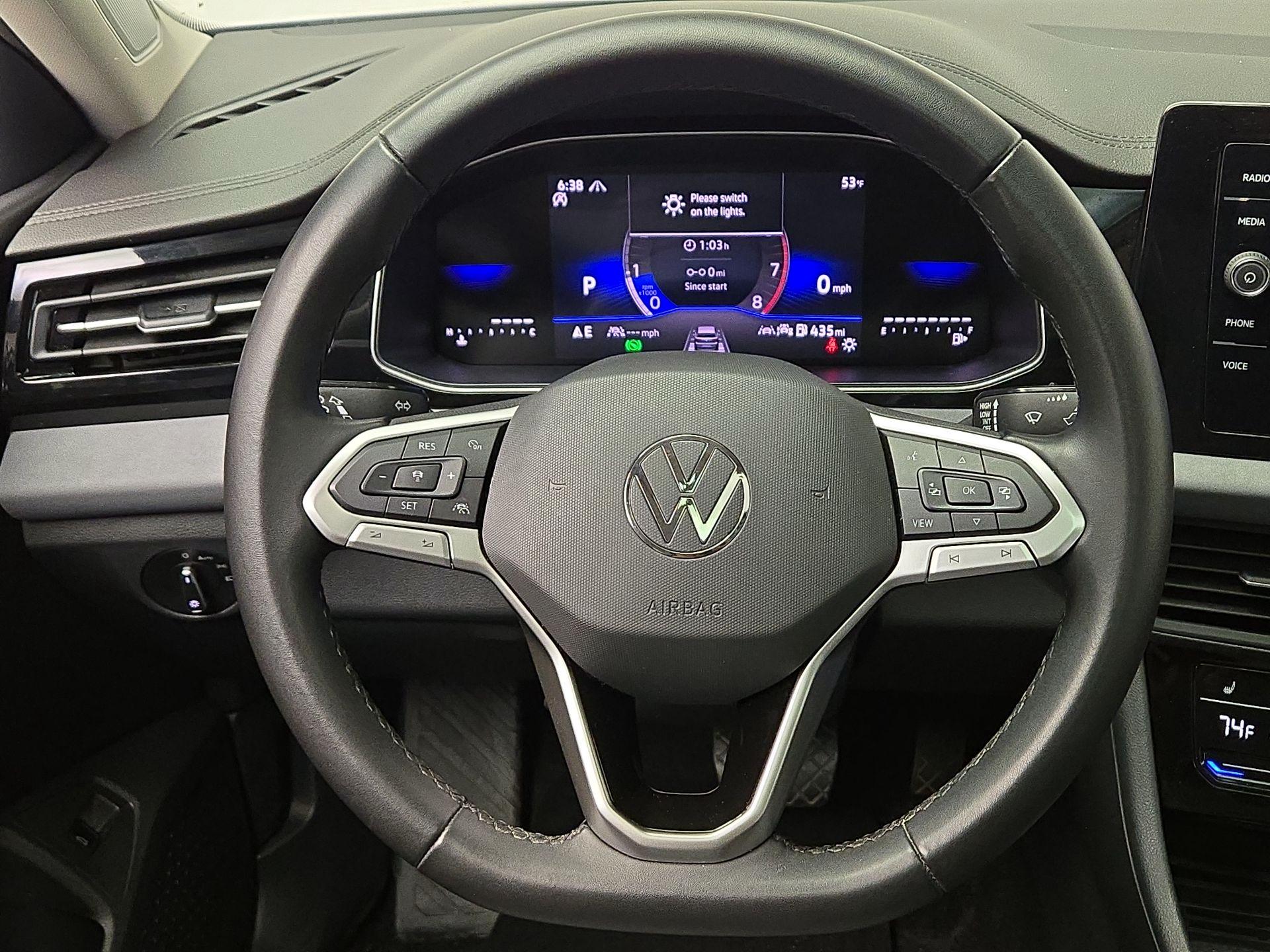 Thumbnail: 2025 Volkswagen Jetta - 10