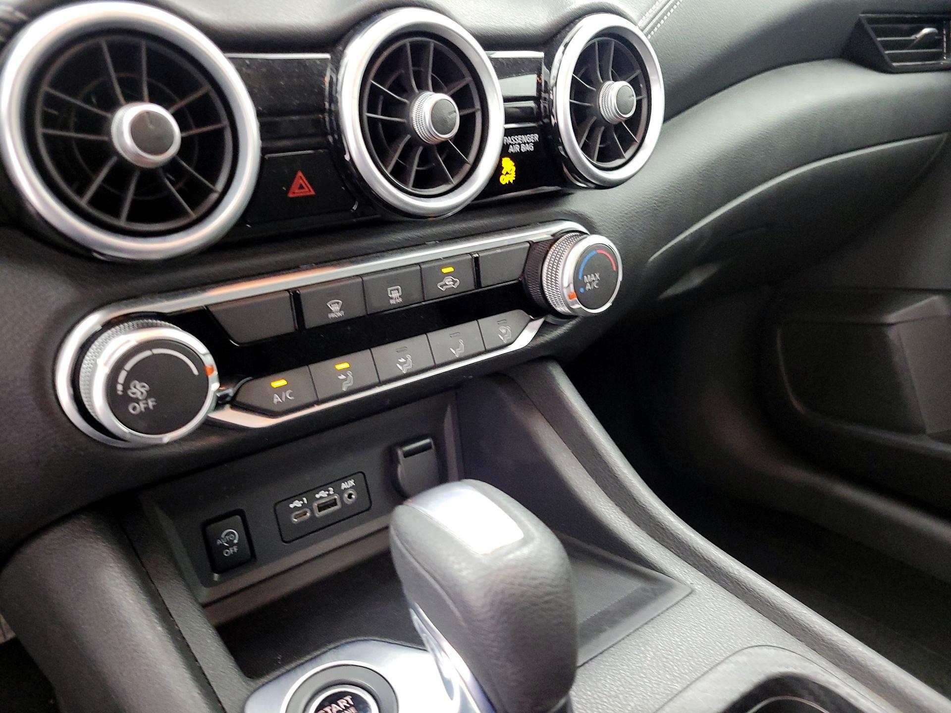 Thumbnail: 2024 Nissan Sentra - 16