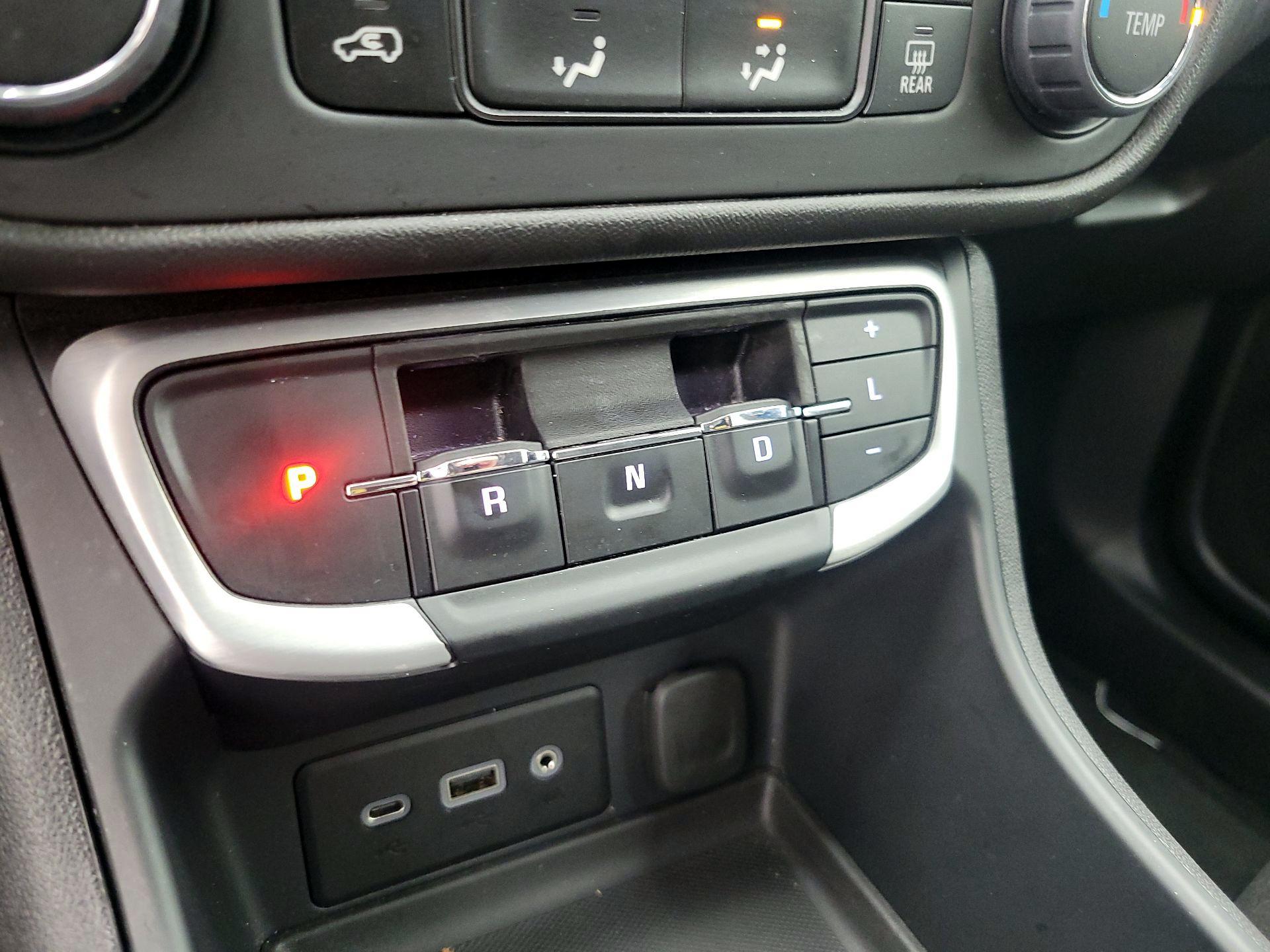 Thumbnail: 2024 GMC Terrain - 17