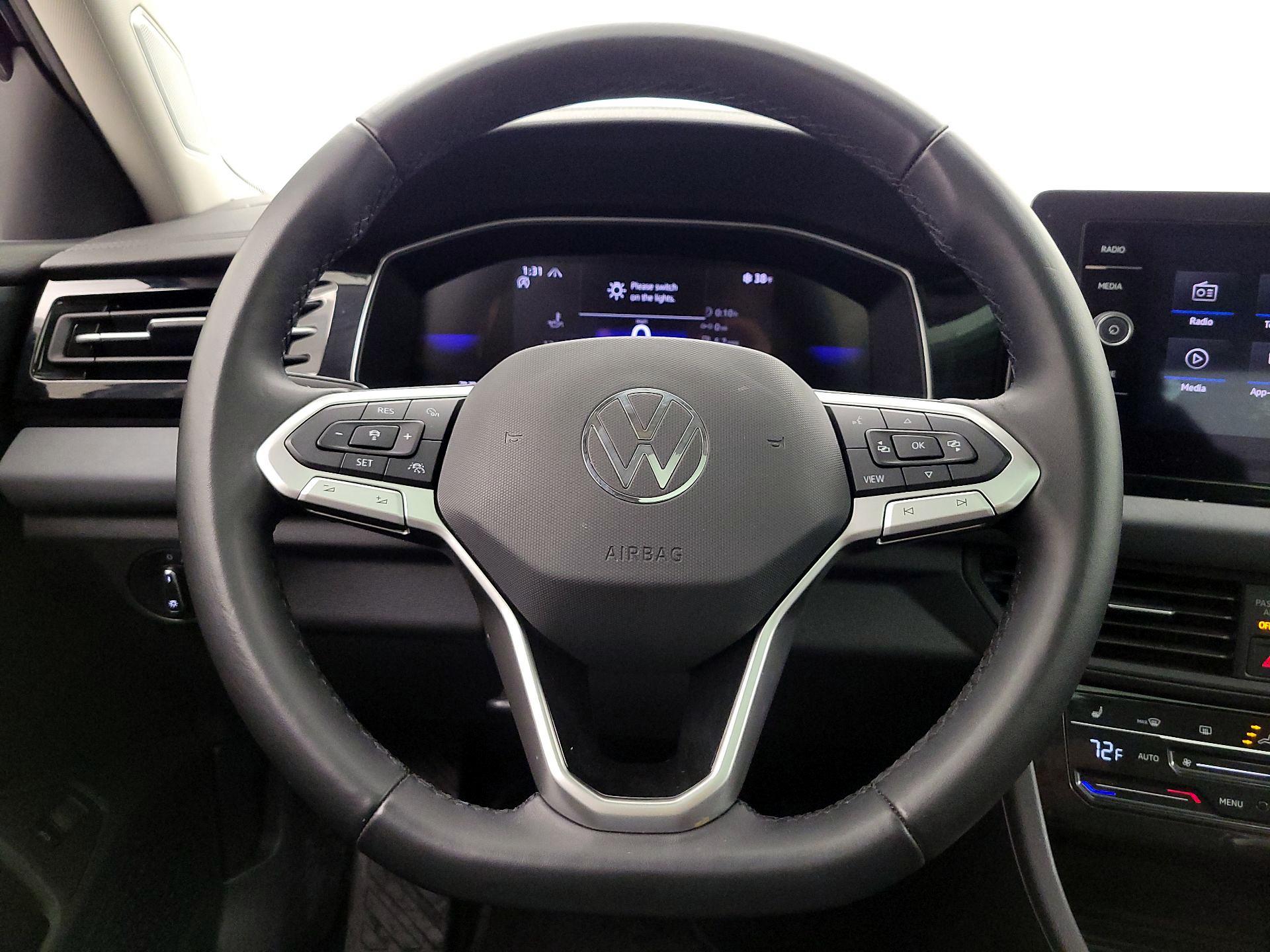 Thumbnail: 2025 Volkswagen Jetta - 10