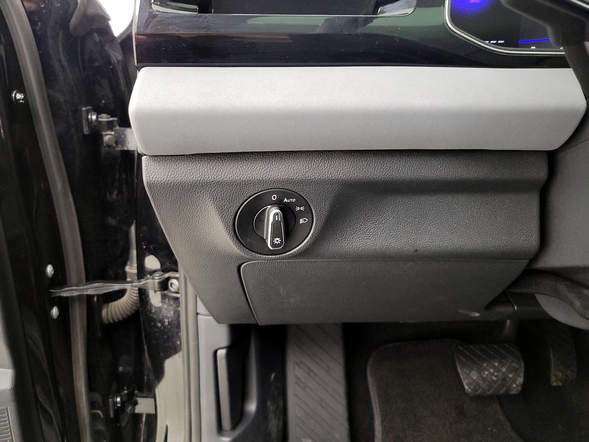 Thumbnail: 2025 Volkswagen Jetta - 13