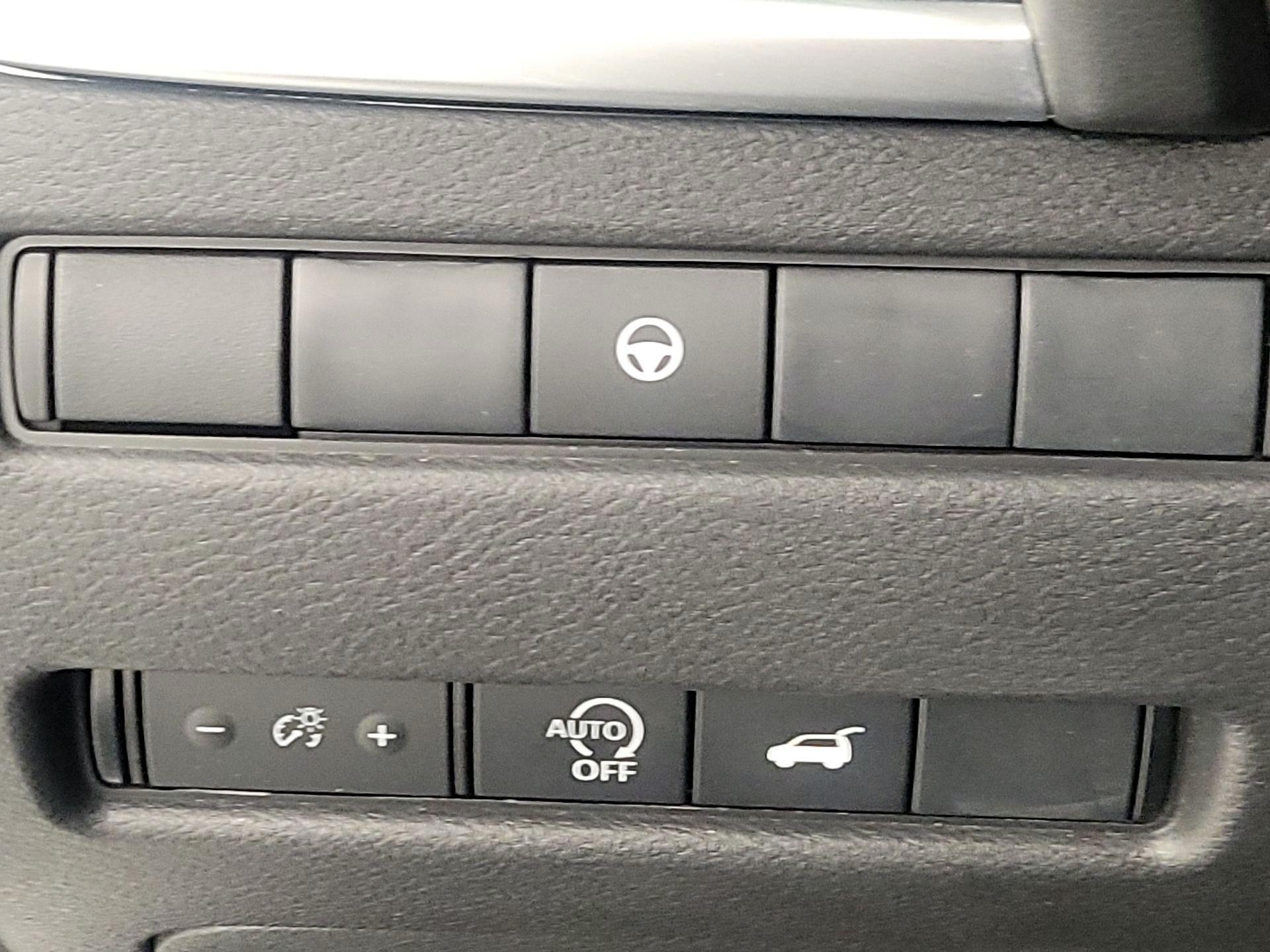 Thumbnail: 2025 Nissan Rogue - 13