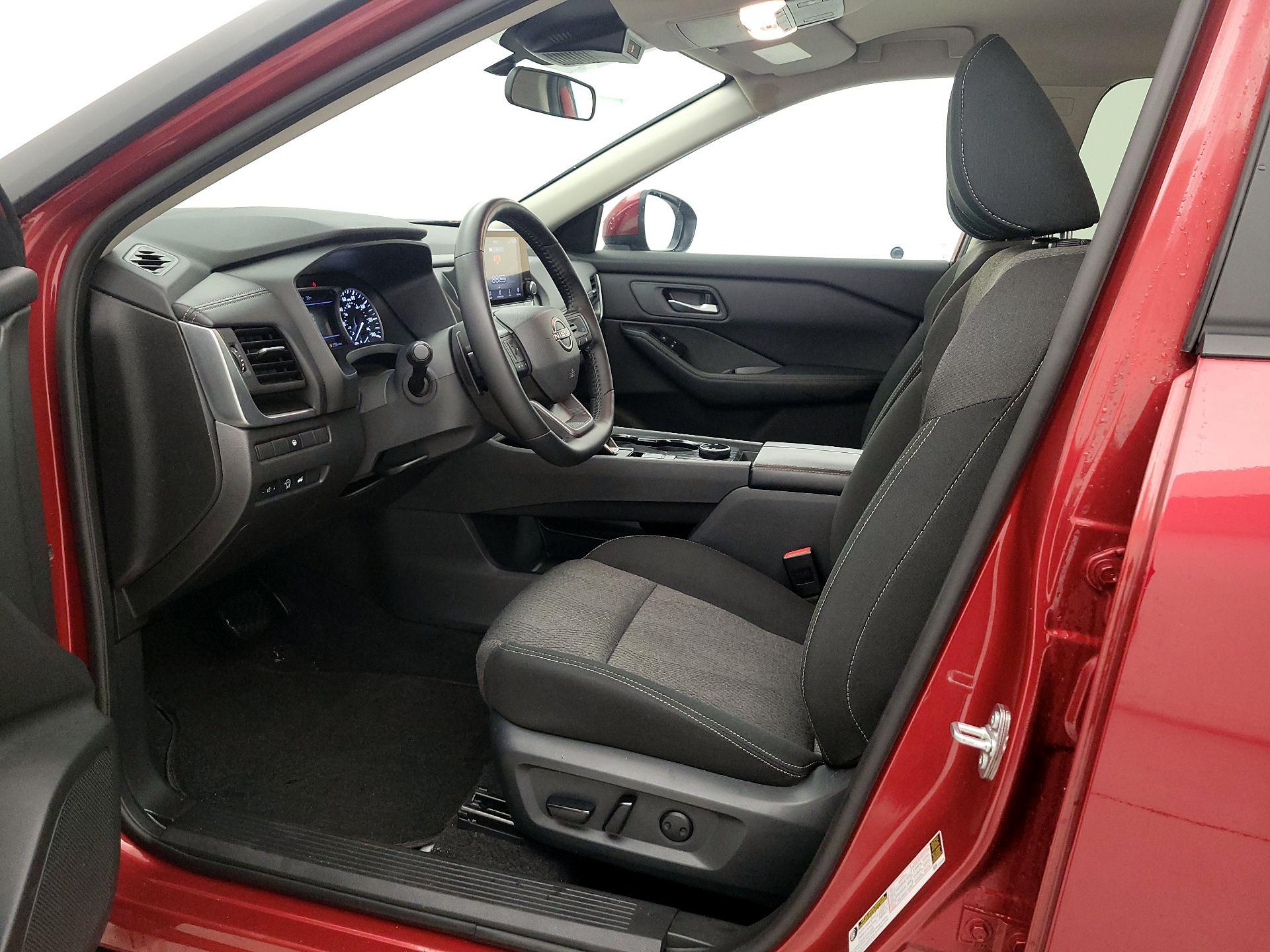 Thumbnail: 2025 Nissan Rogue - 11