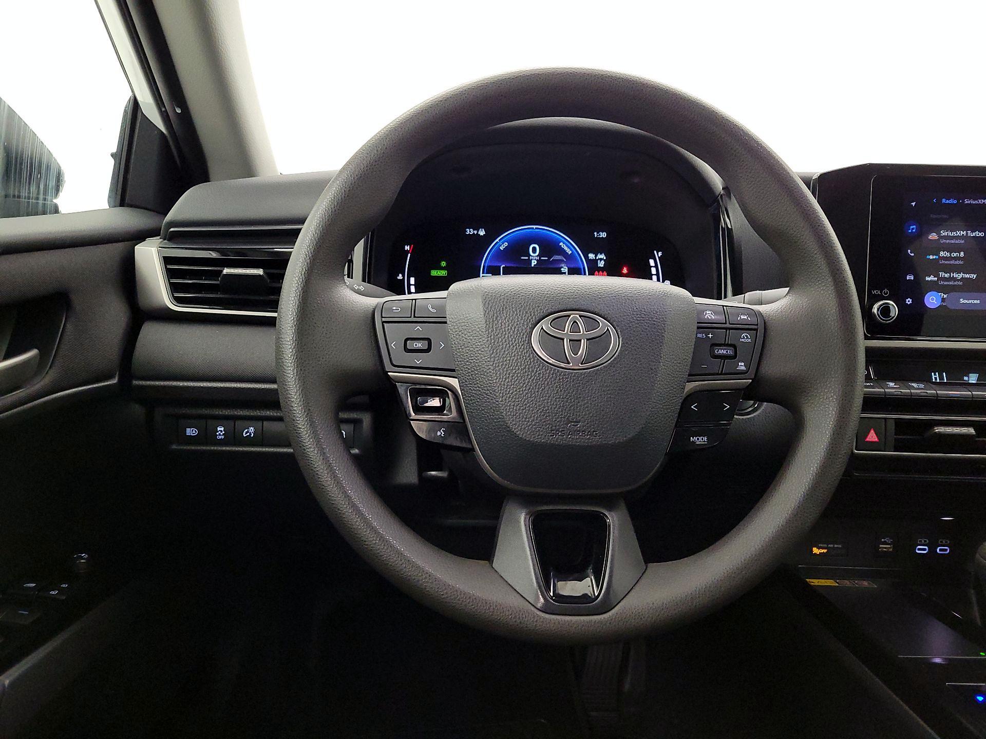 Thumbnail: 2025 Toyota Camry - 10