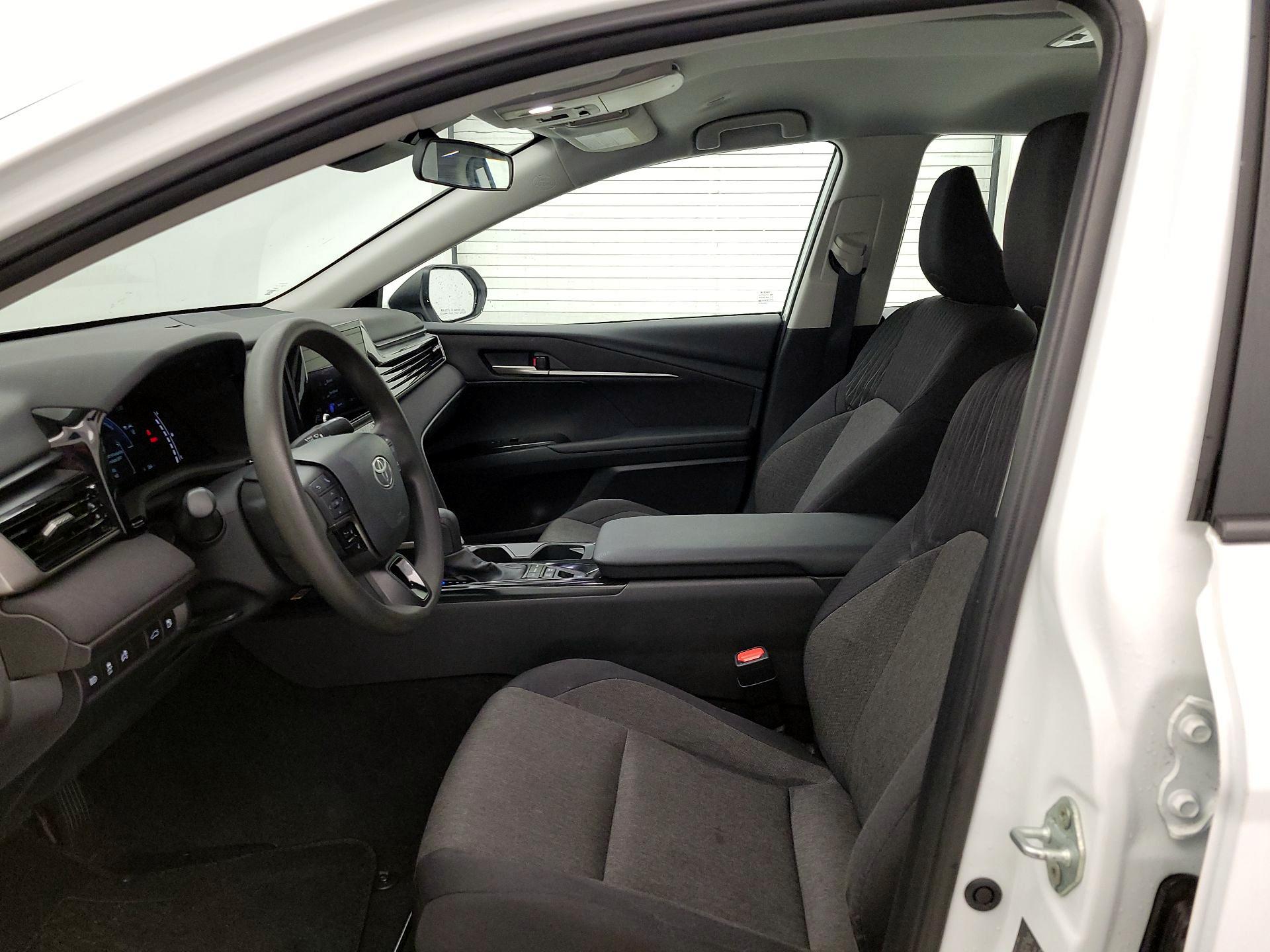 Thumbnail: 2025 Toyota Camry - 11