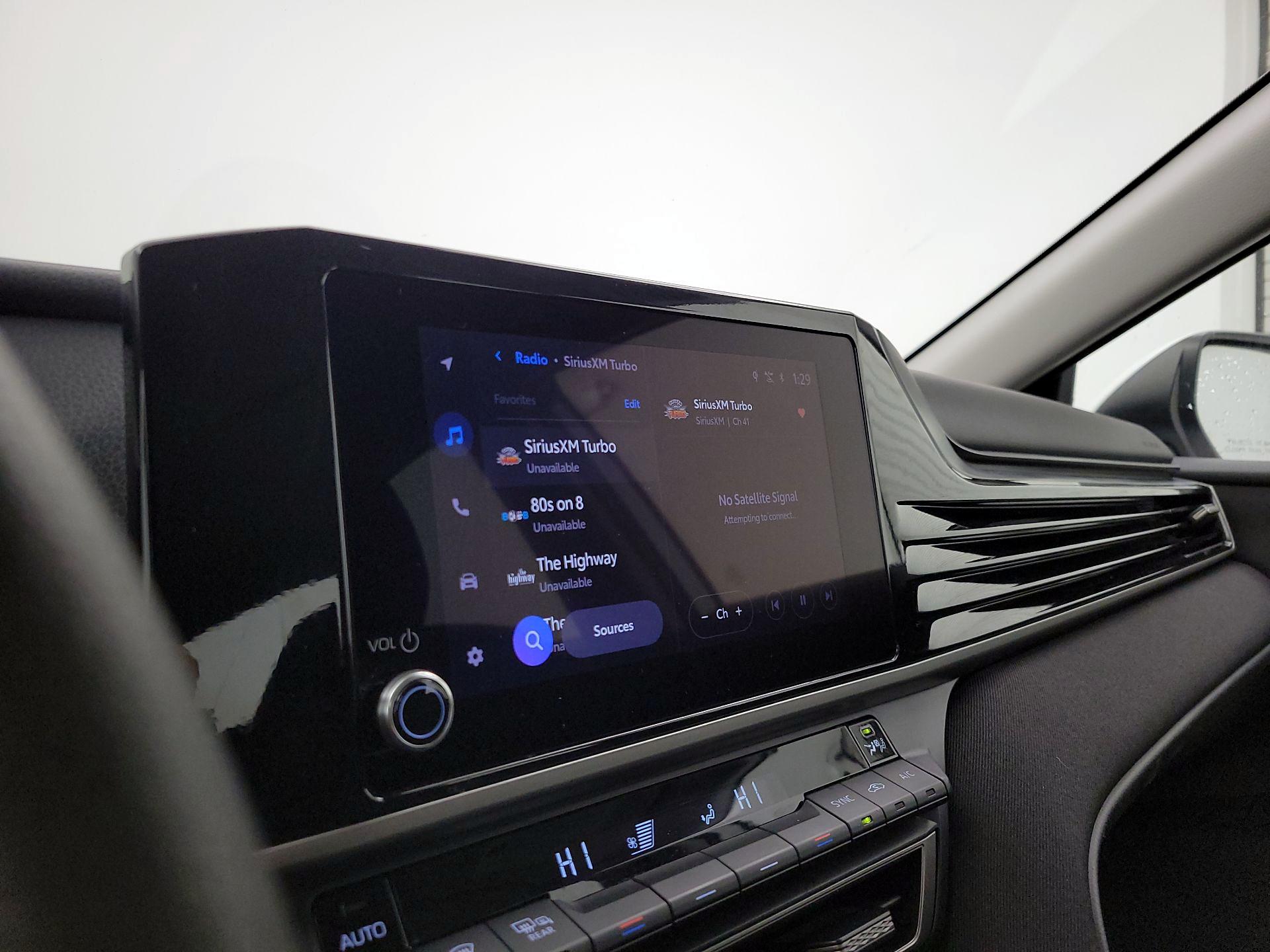 Thumbnail: 2025 Toyota Camry - 15