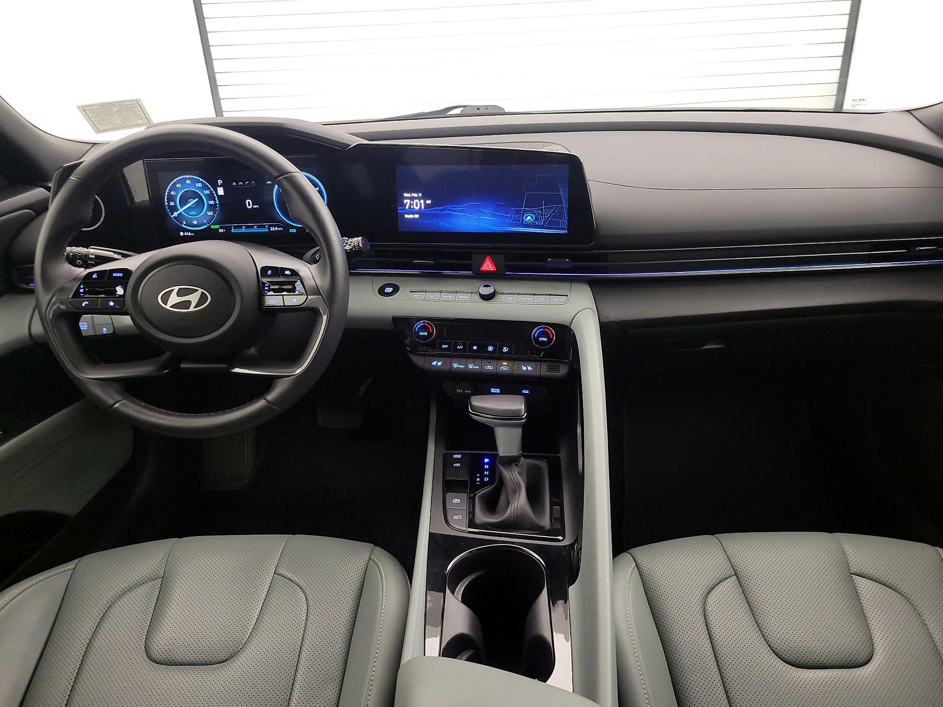 Thumbnail: 2025 Hyundai Elantra - 9