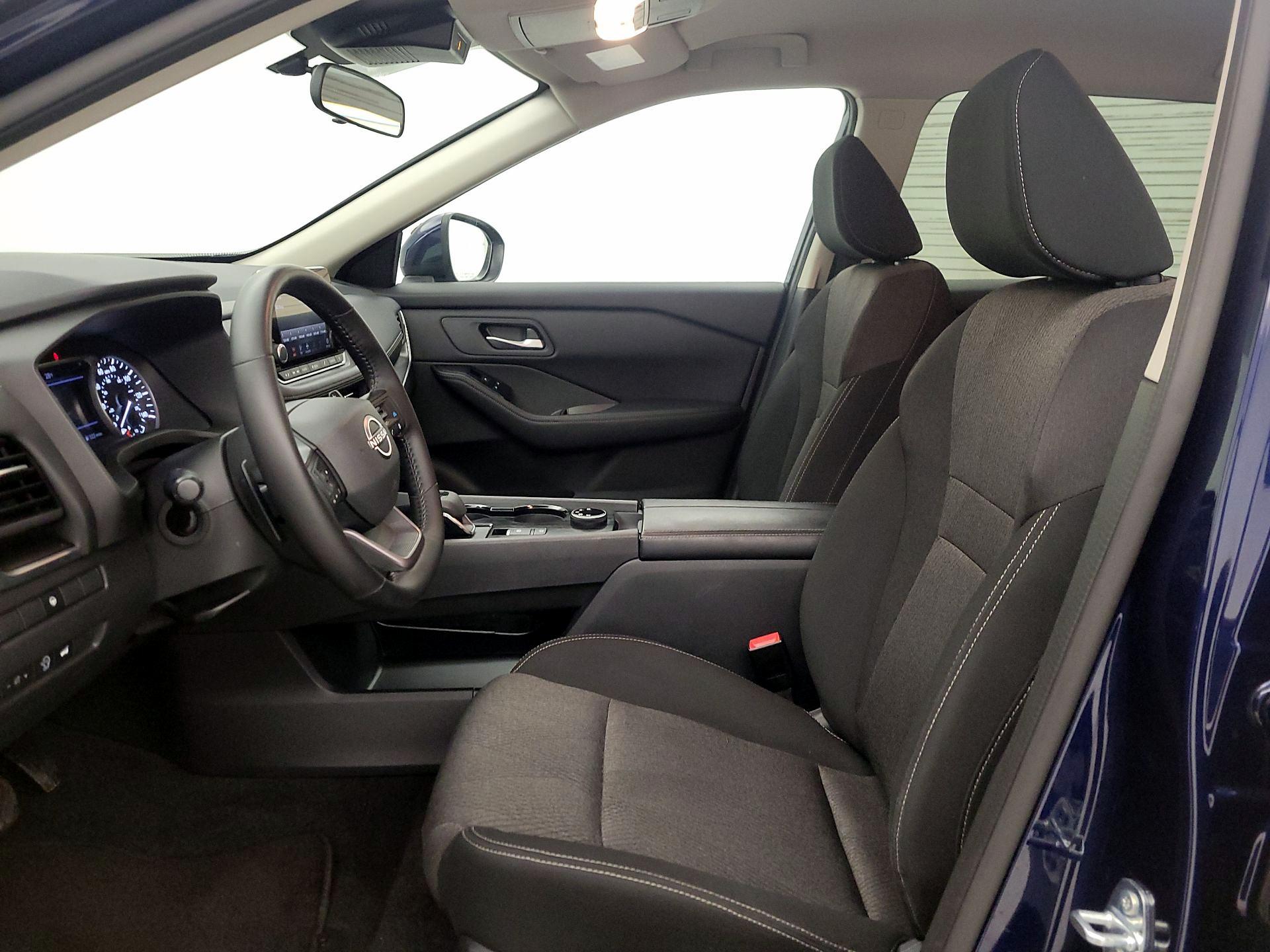 Thumbnail: 2025 Nissan Rogue - 11