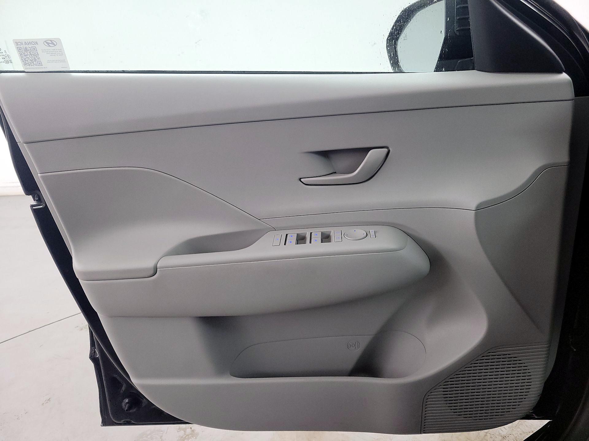 Thumbnail: 2025 Hyundai Kona - 12