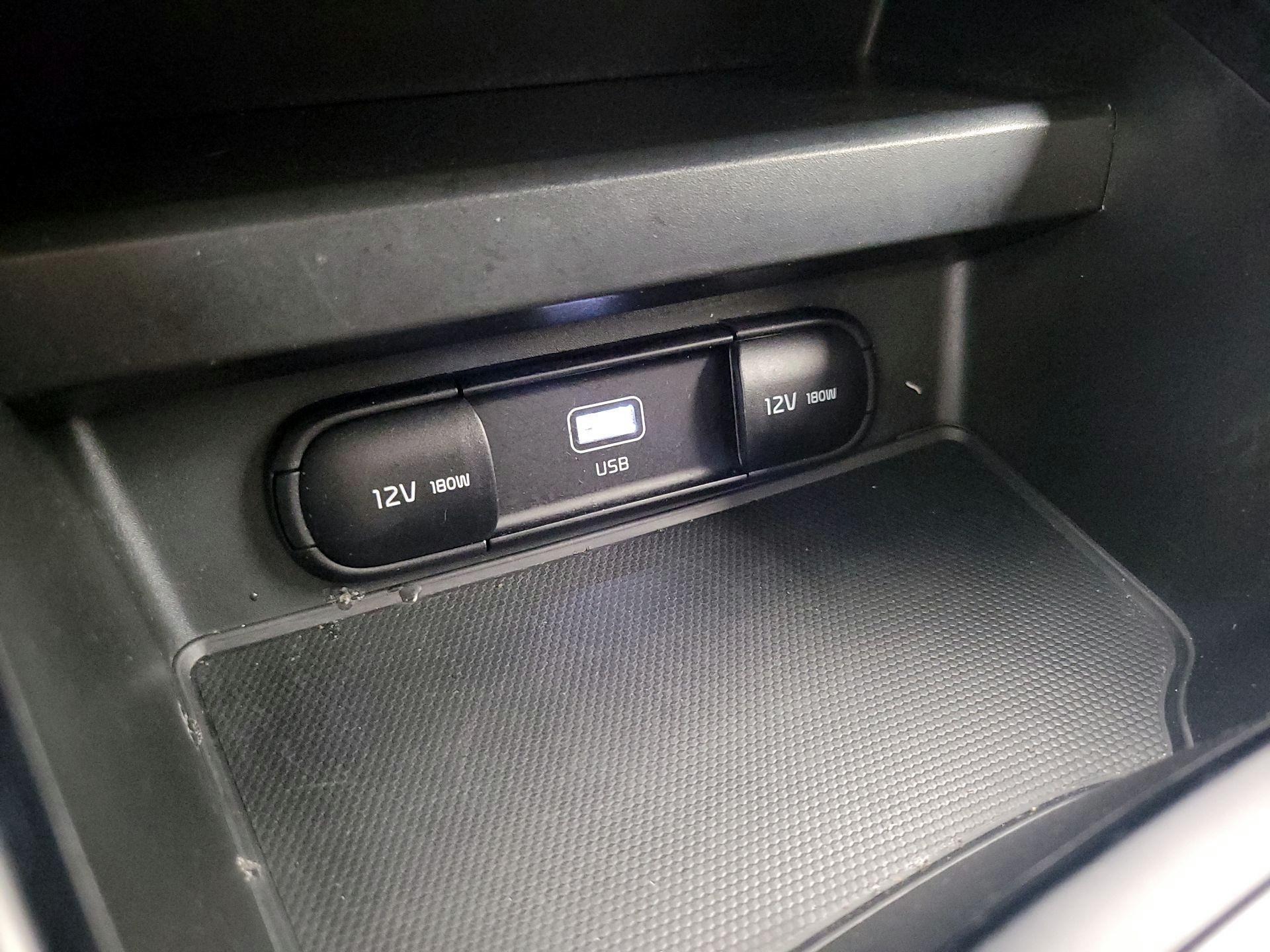 Thumbnail: 2025 Kia Soul - 18