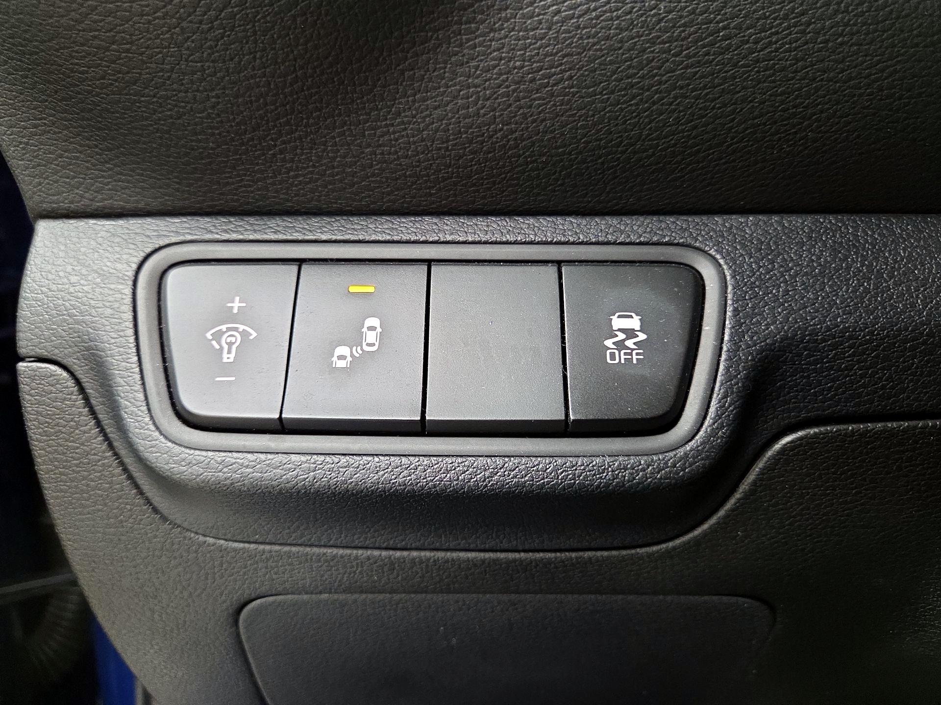 Thumbnail: 2024 Kia Forte - 13