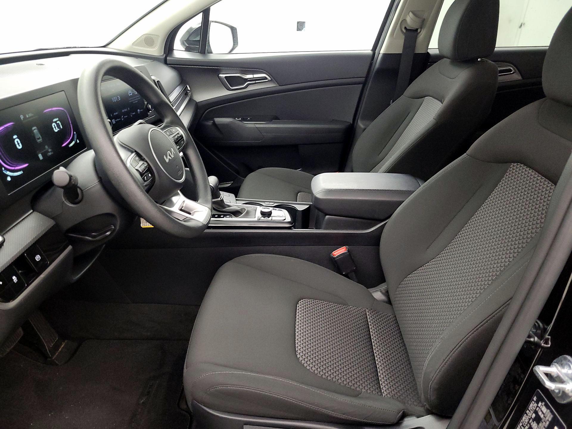 Thumbnail: 2025 Kia Sportage - 11