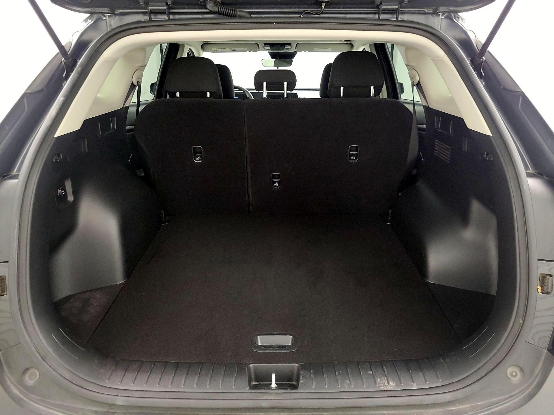 Thumbnail: 2025 Kia Sportage - 20