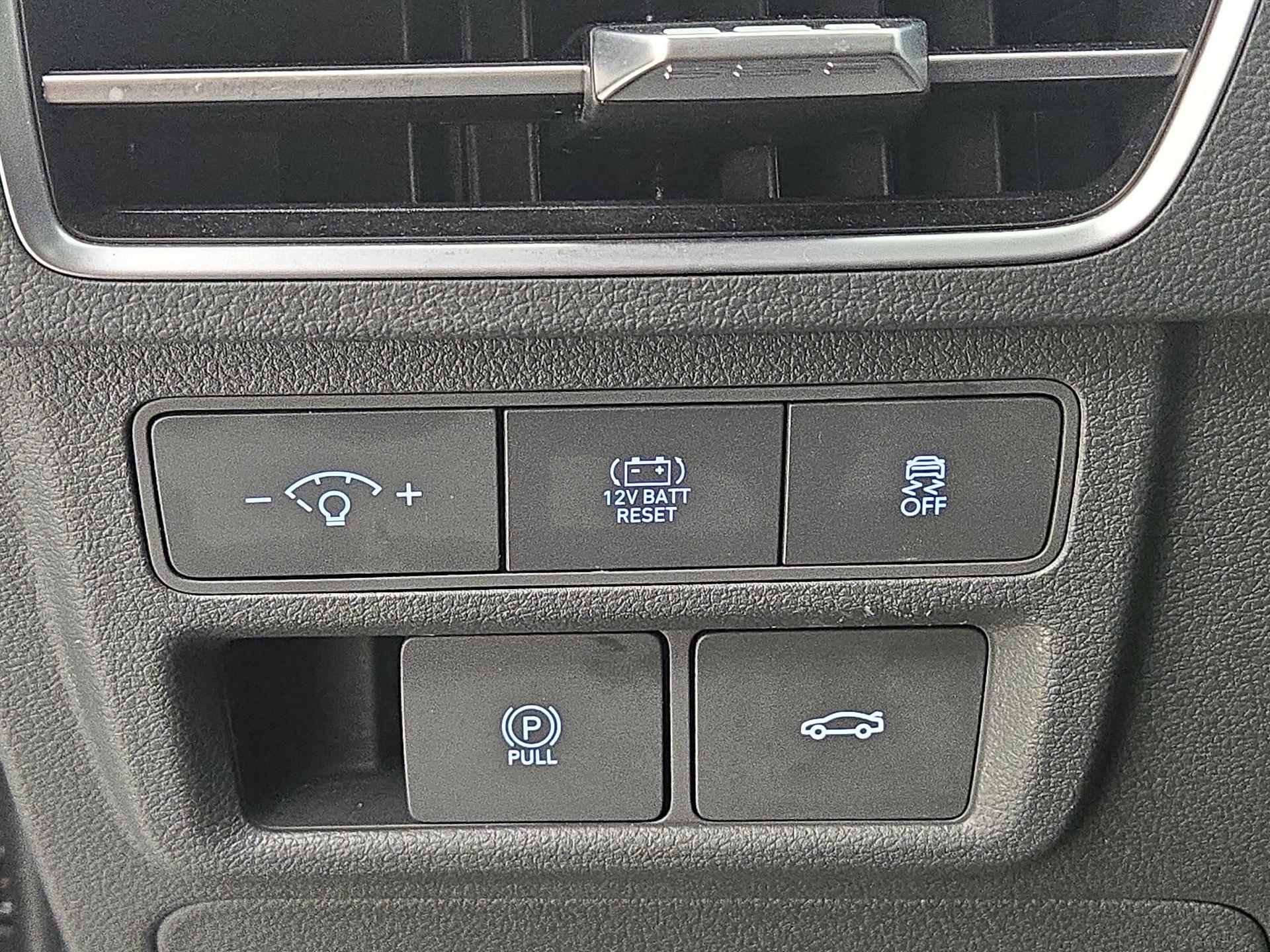 Thumbnail: 2025 Hyundai Sonata - 13