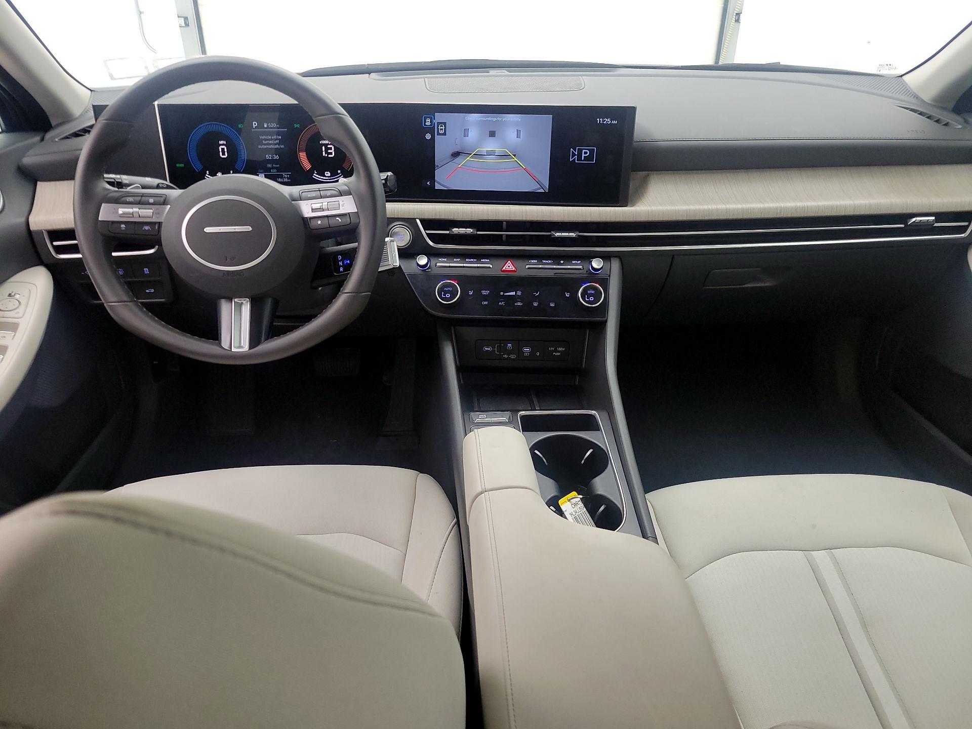 Thumbnail: 2025 Hyundai Sonata - 9