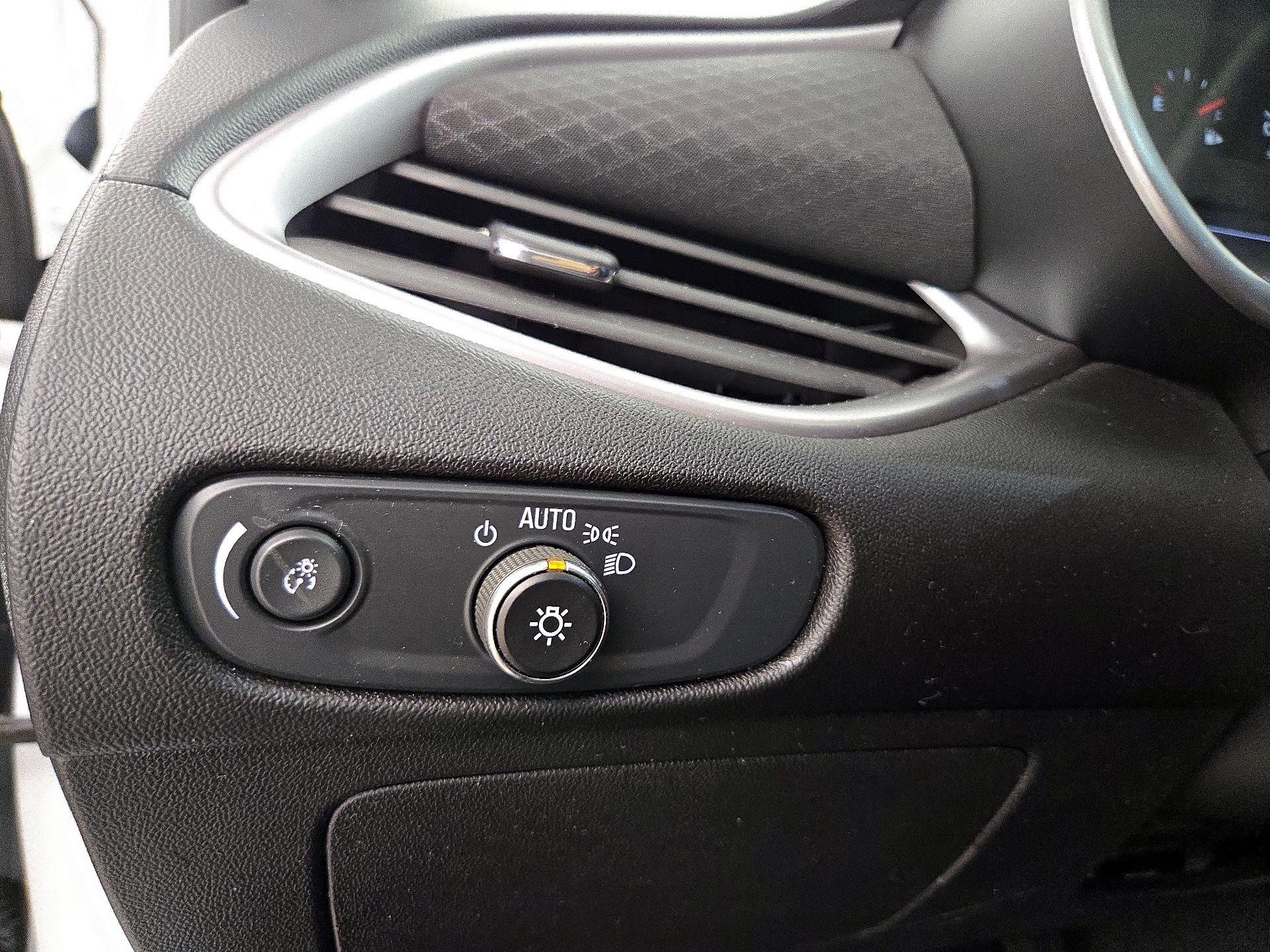 Thumbnail: 2024 Chevrolet Malibu - 13