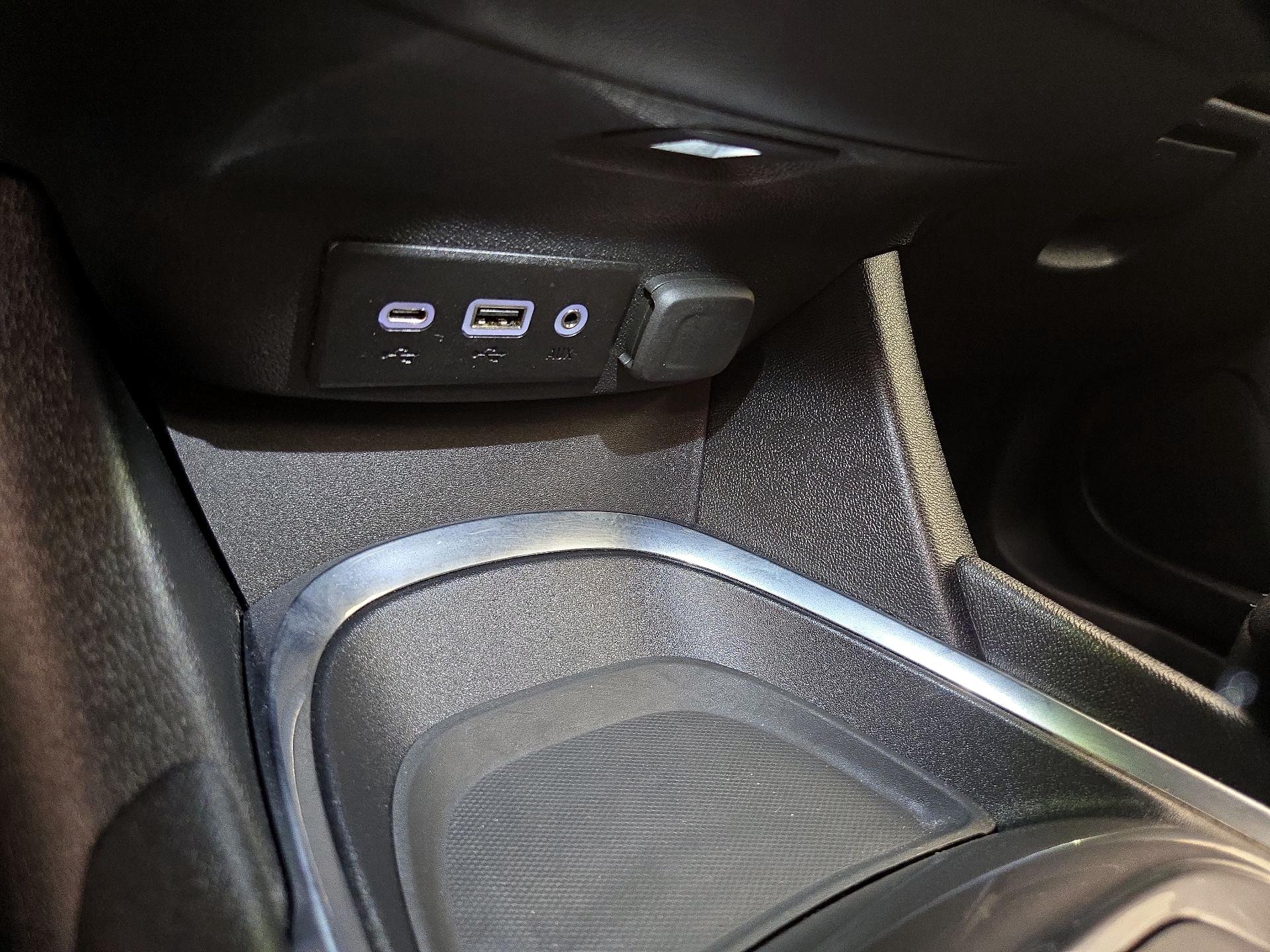 Thumbnail: 2024 Chevrolet Malibu - 18