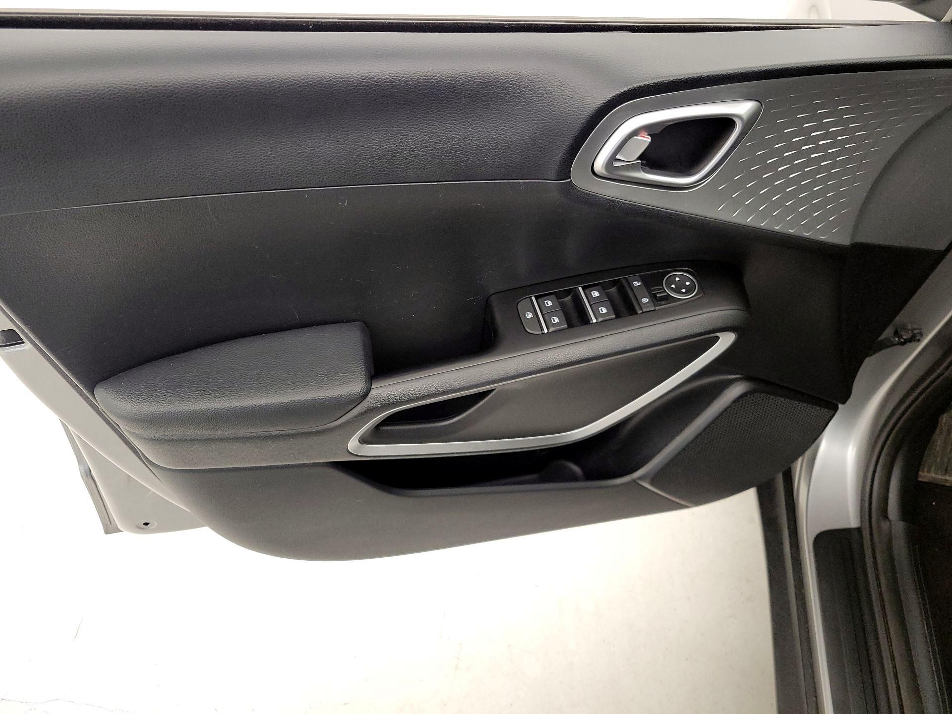 Thumbnail: 2025 Kia Soul - 12