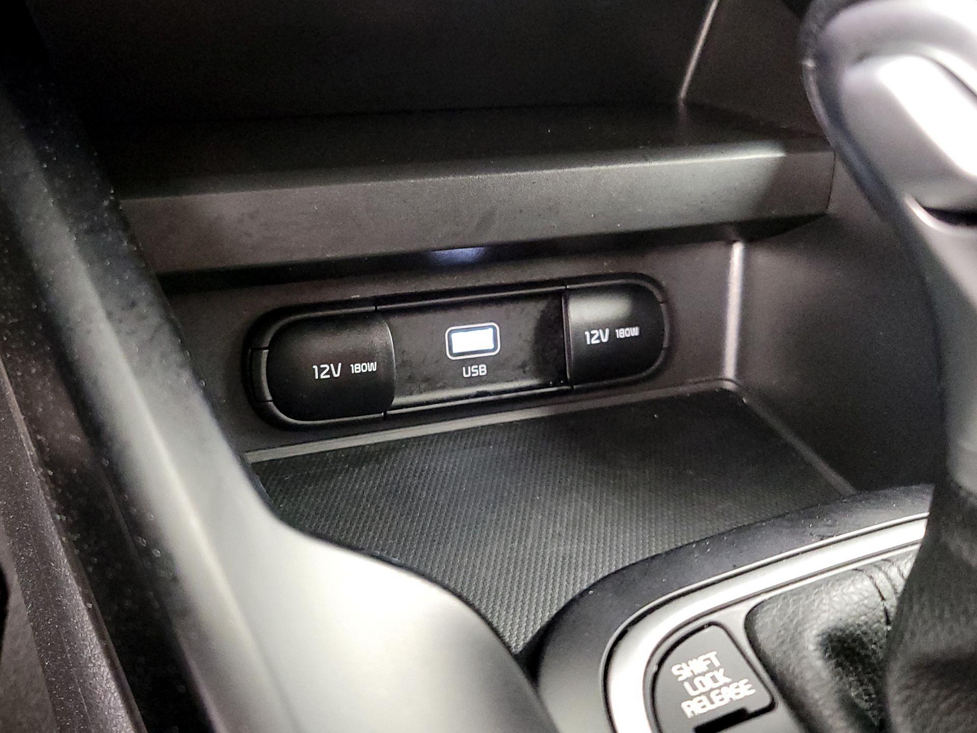 Thumbnail: 2025 Kia Soul - 18