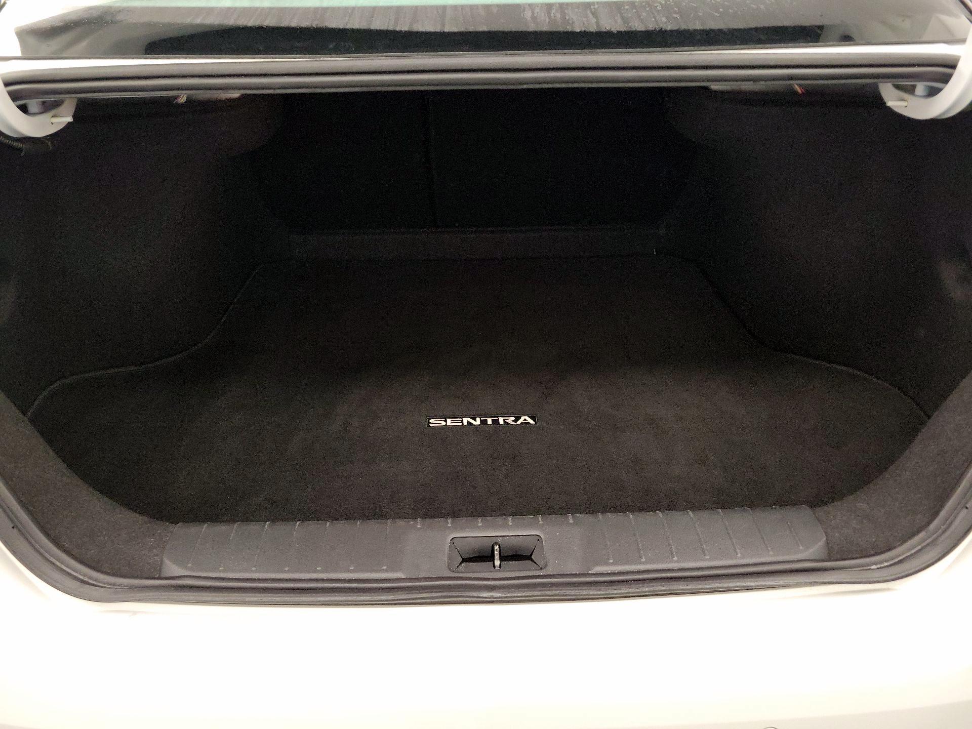 Thumbnail: 2024 Nissan Sentra - 20