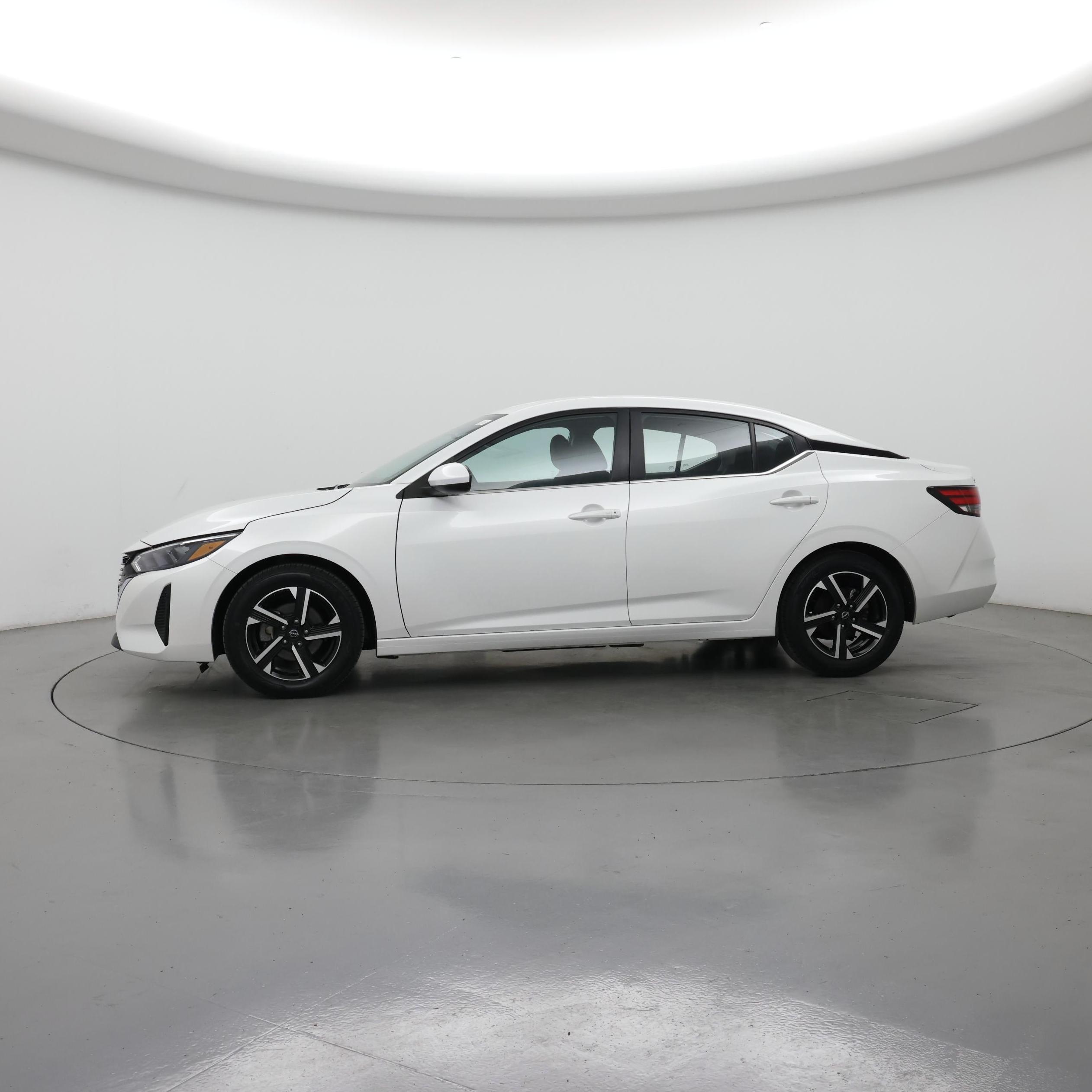 Thumbnail: 2024 Nissan Sentra - 3