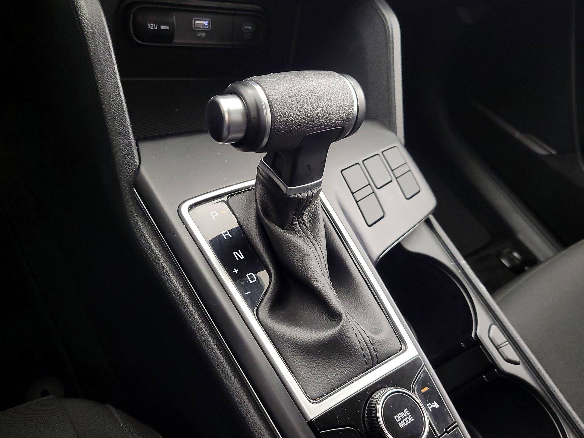 Thumbnail: 2025 Kia Sportage - 17